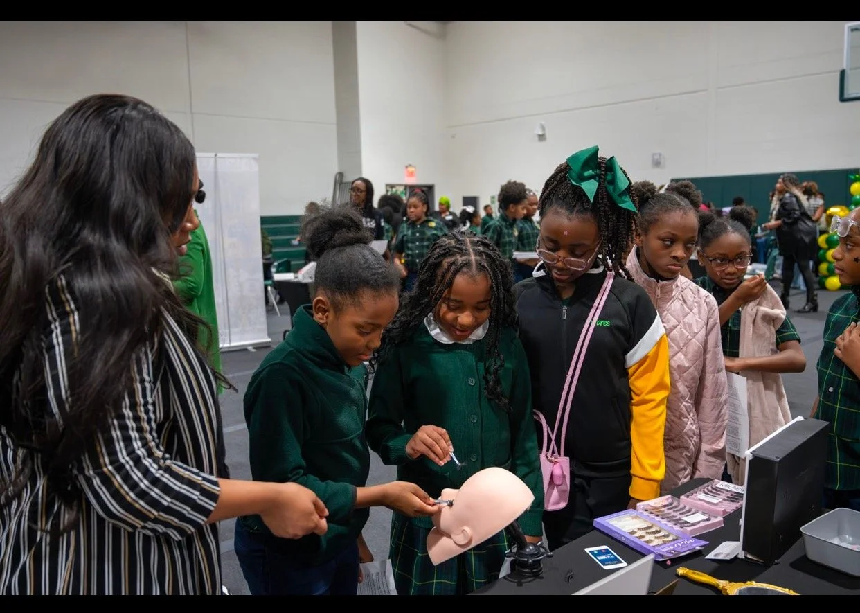 Teen lash mentorship