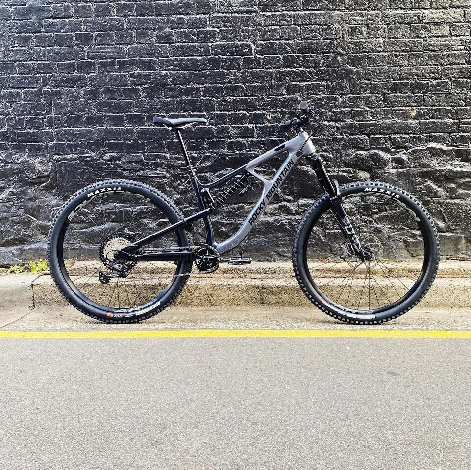 black bike 1.jpg