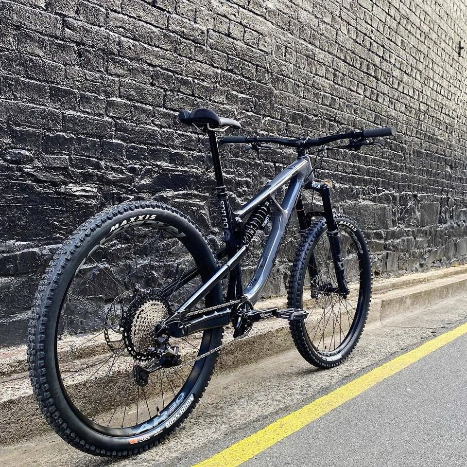 black bike 2.jpg