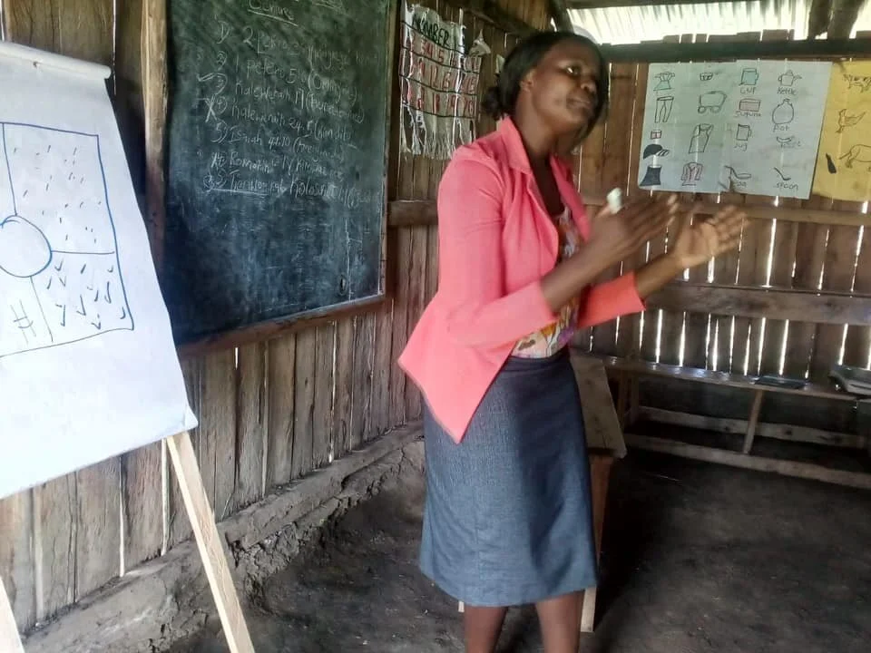 KENYAN LADIES 4 FIELDS DISCIPLESHIP MULTIPLICATION TRAINING WITH SARAH AMANI.