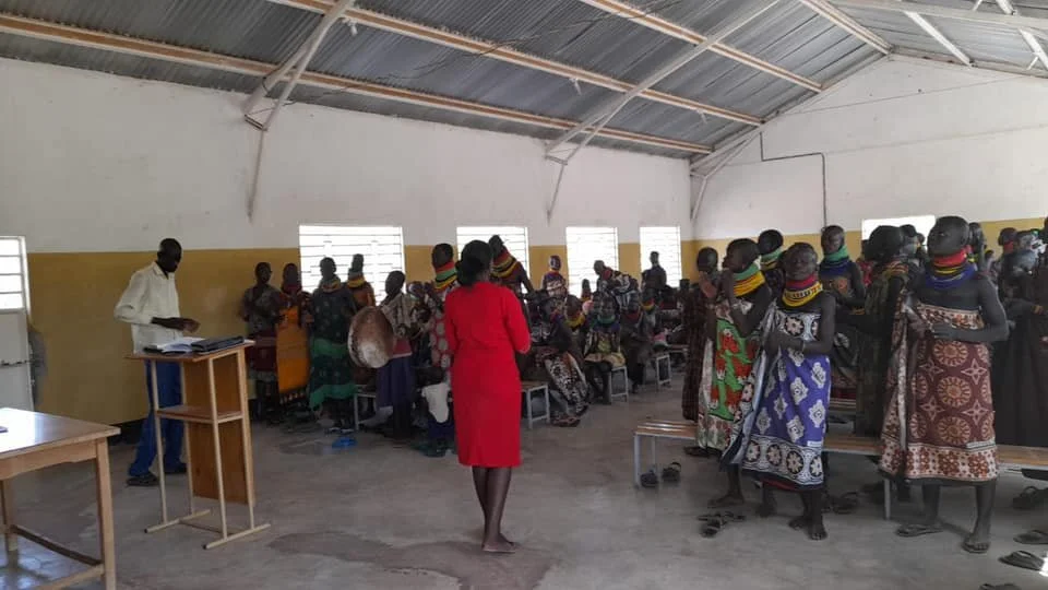 KENYAN GOSPEL CARE, GOSPEL SHARE AND GOSPEL CHARIOT WITH SARAH AMANI DOING WHAT SHE KNOWS BEST AND THAT IS HELP THE VULNERABLE WOMAN AND CHILDREN.