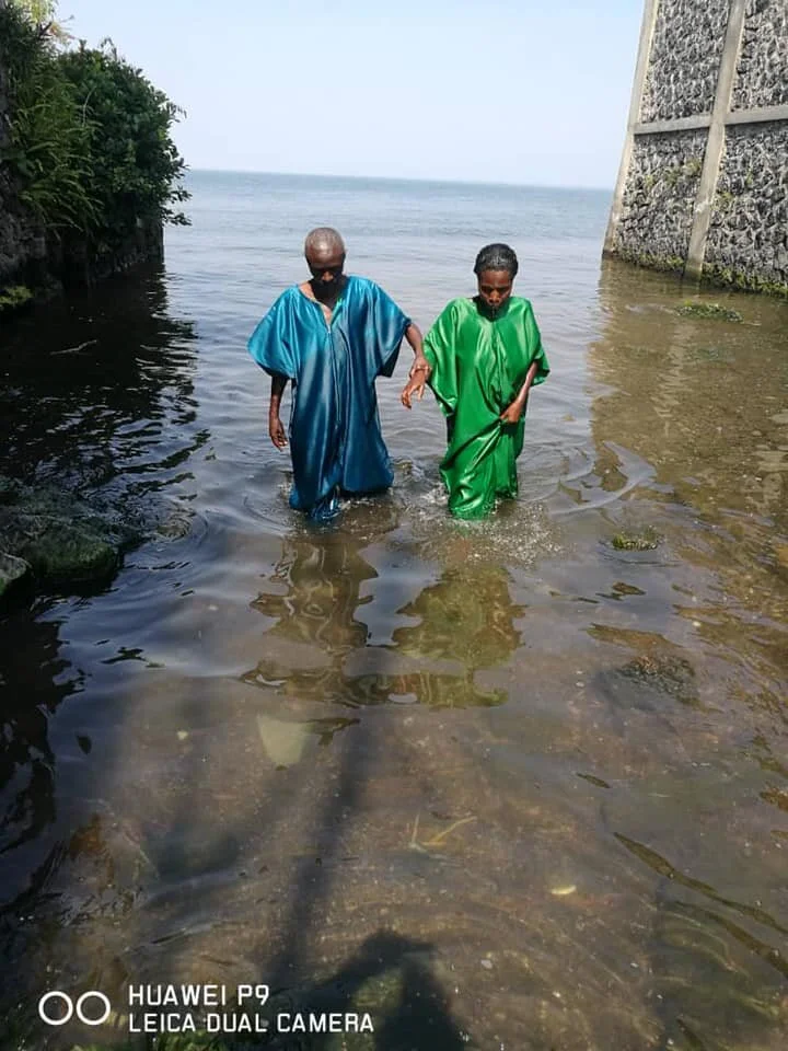 DISASTER STRIKES GOMA DRC CONGO AND PAUL LULACHA AND FAMILY FLEE THE VOLCANO ERUPTION, BUT RETURN TO HELP THE HURTING AND SHARES JESUS AS SOULS ARE BAPTISED AND NEW GROUPS ARE STARTED.
