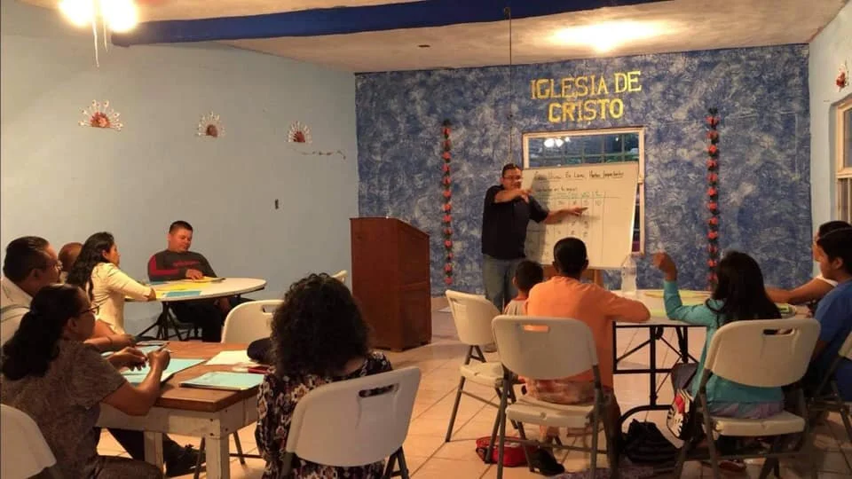 SPANISH 4 FIELDS DISCIPLESHIP MULTIPLICATION TRAINING IN MEXICO WITH FERNANDO TOLEDO 