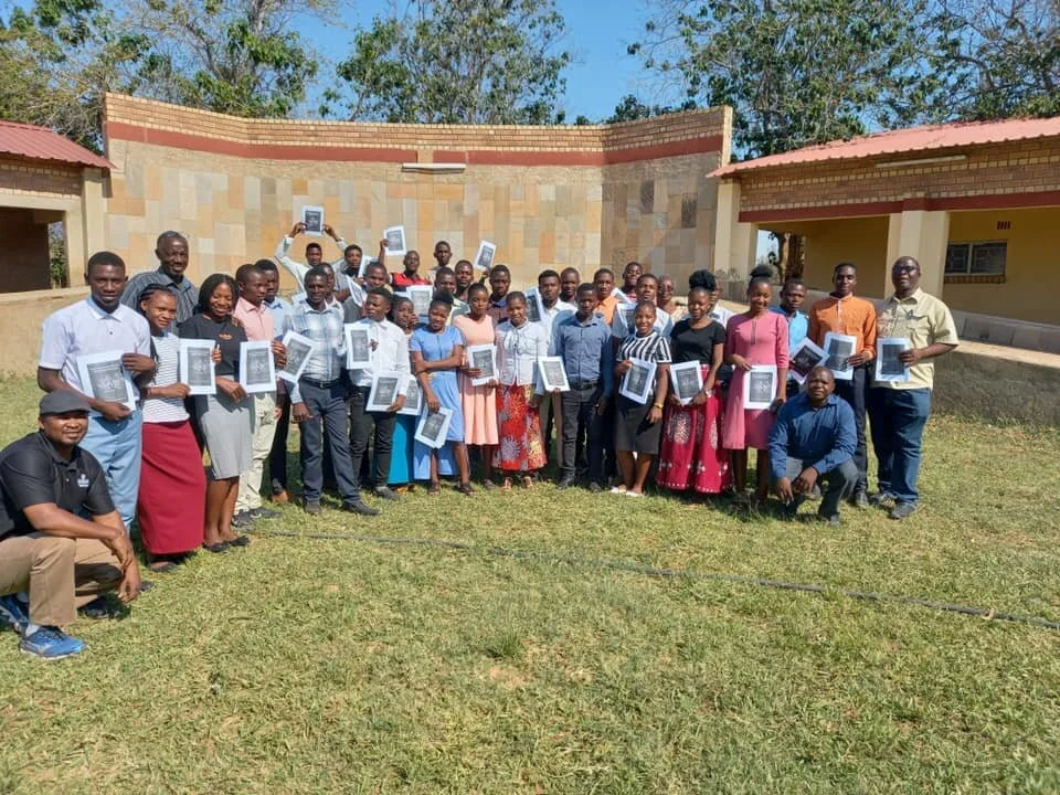 ZAMBIAN NAMWIANGA 4 FIELDS DISCIPLESHIP MULTIPLICATION TRAINING WITH DIMPO AND MACHONA 