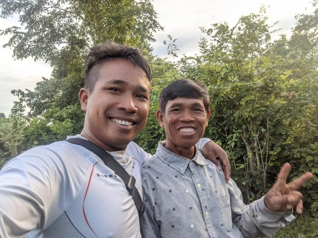 CAMBODIAN 4 FIELDS DISCIPLESHIP MULTIPLICATION TRAINING WITH CHANY HEANG.