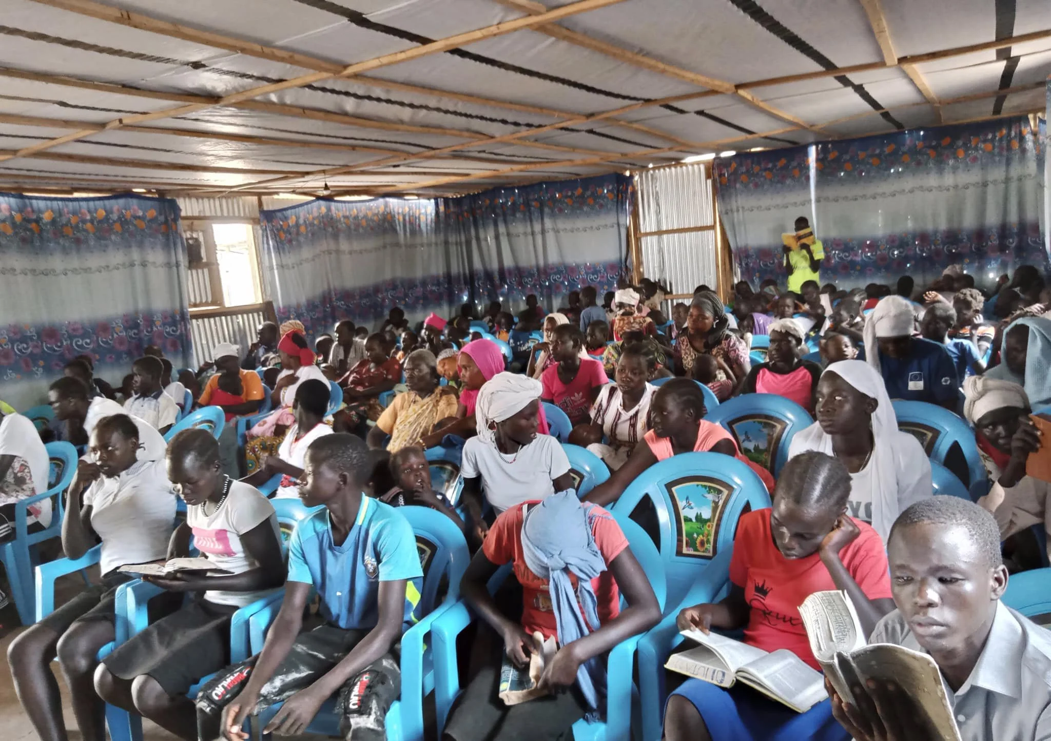 KENYAN KAKUMA REFUGEE CAMP MULTI MINISTRY OUTREACH WITH DUNIA MWENDA