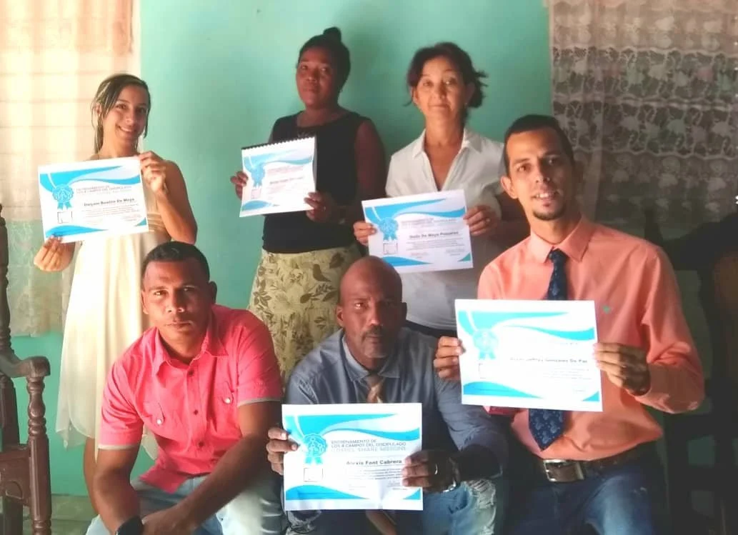 CUBA 4 FIELDS DISCIPLESHIP MULTIPLICATION GRADUATION