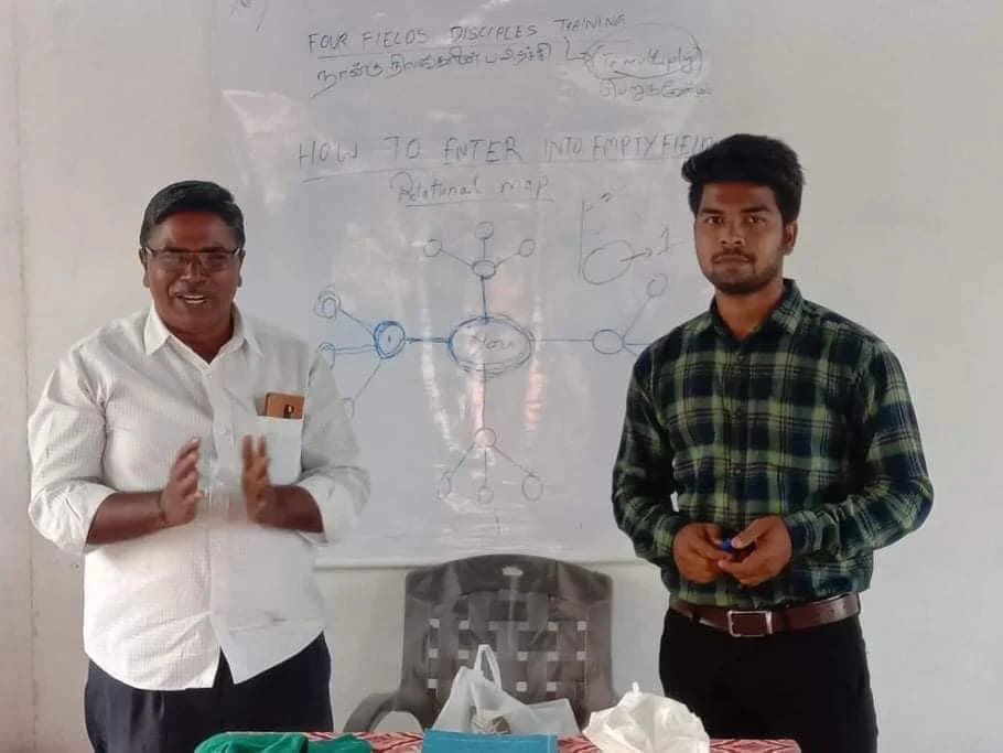 INDIAN 4 FIELDS DISCIPLESHIP MULTIPLICATION TRAINING WITH PETER HEMANTH AS HE TRAVELS FROM VILLAGE TO VILLAGE ENCOURAGING EVANGELISM.