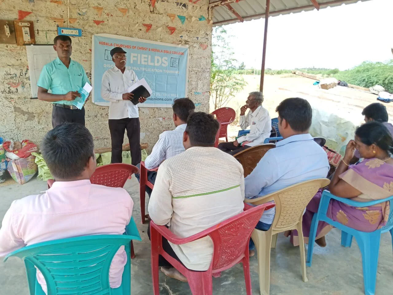 INDIAN 4 FIELDS DISCIPLESHIP MULTIPLICATION TRAINING WITH VINOJ MATHEW.