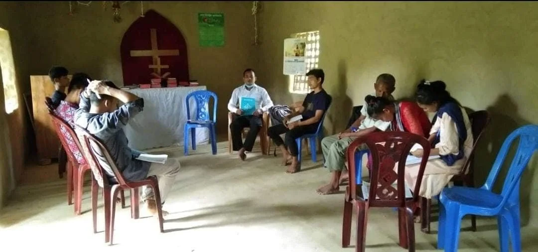 BANGLADESH 4 FIELDS DISCIPLESHIP MULTIPLICATION TRAINING WITH EMON ROAZA