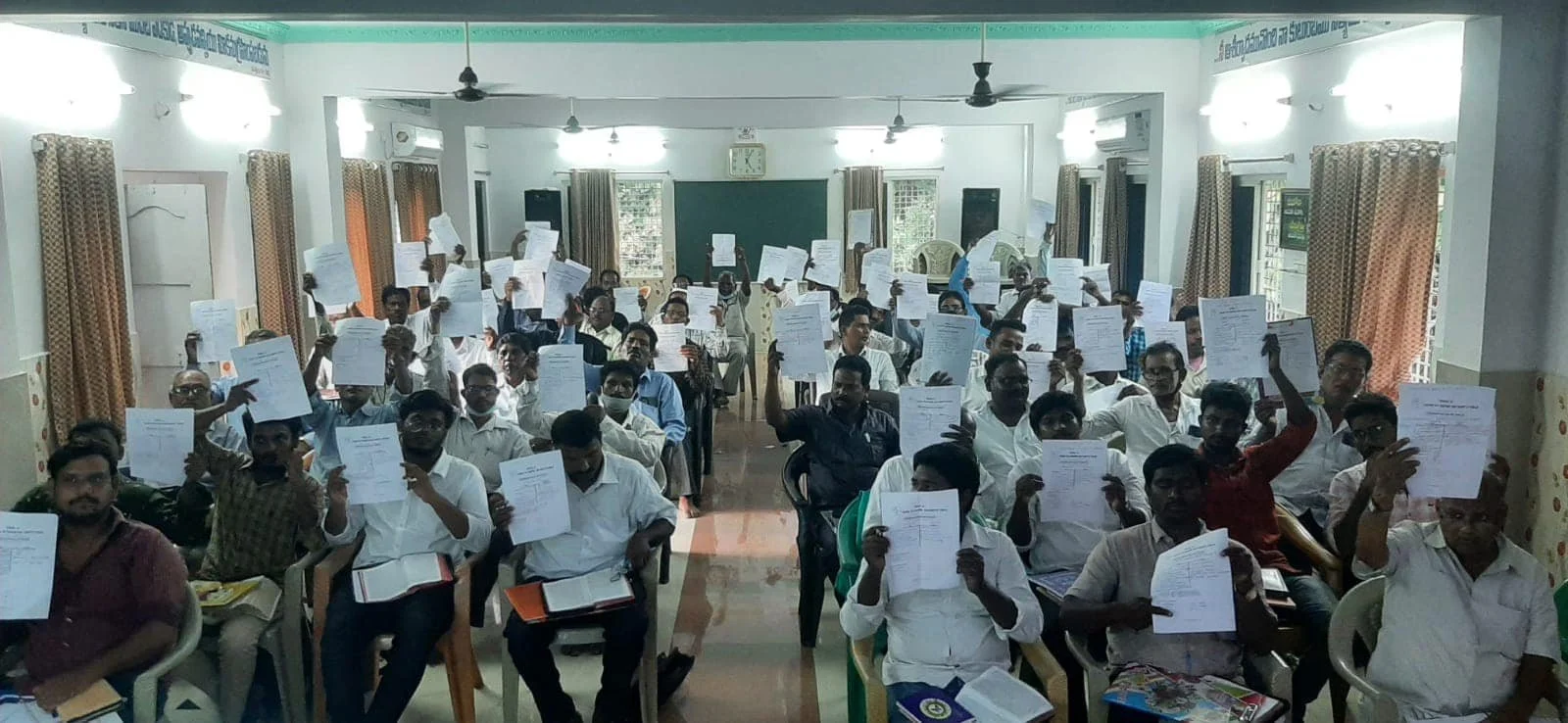 INDIAN LEADERS 4 FIELDS DISCIPLESHIP MULTIPLICATION TRAINING WITH DAYAKAR PANDRANA