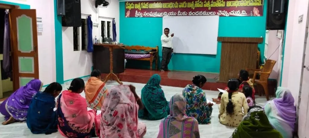 INDIA 4 FIELDS DISCIPLESHIP MULTIPLICATION TRAINING.