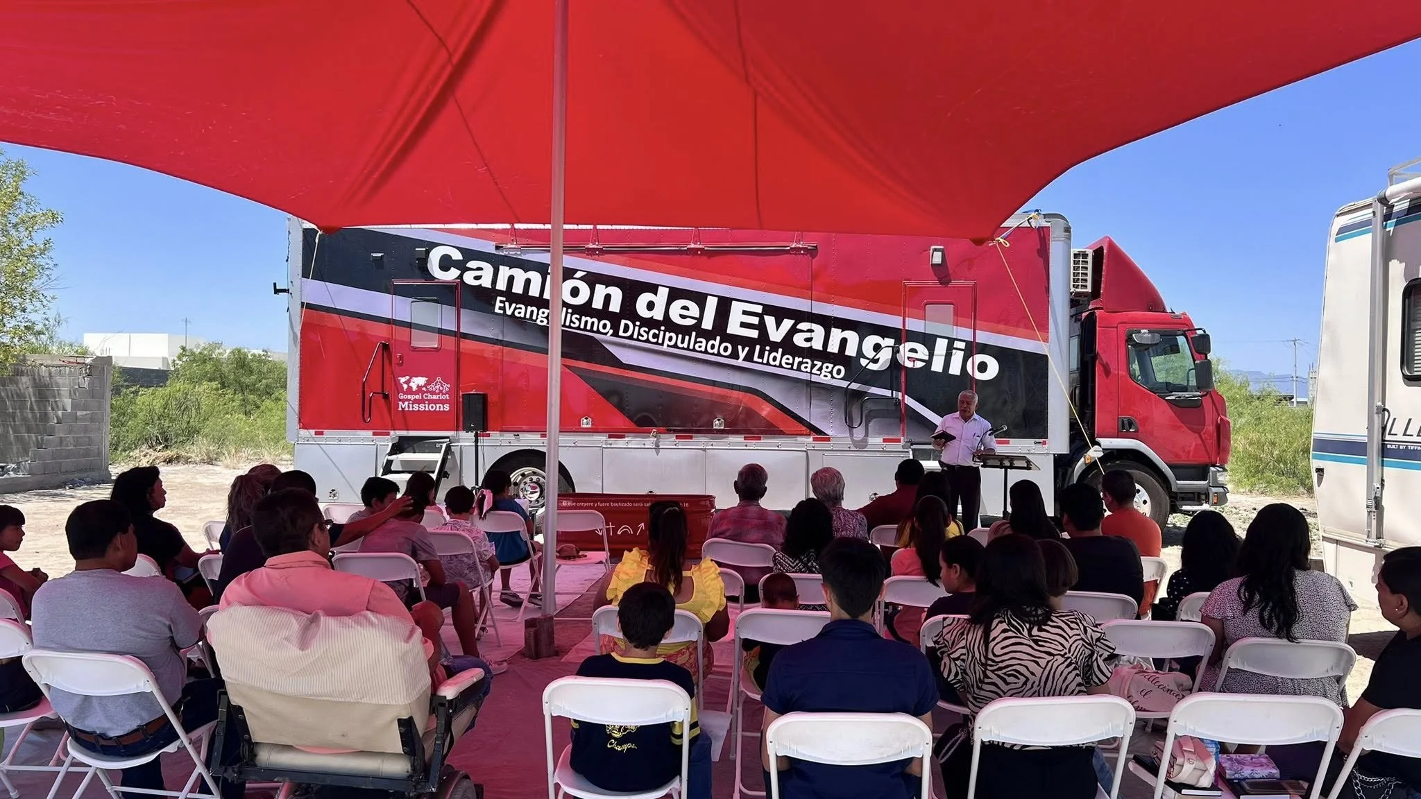 XIMENA SURRENDERS HER LIFE TO GOD.  MEXICO CAMPAIGN IN SAN BUENAVENTURA COAHUILA WITH LOST SOULS IN MIND.