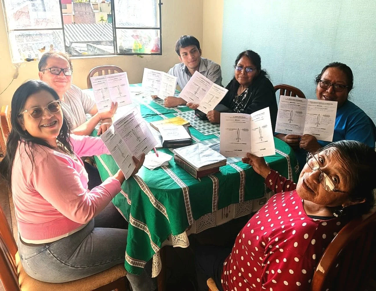 ECUADOR,QUITO. DISCOVER IT-LIVE IT-SHARE IT