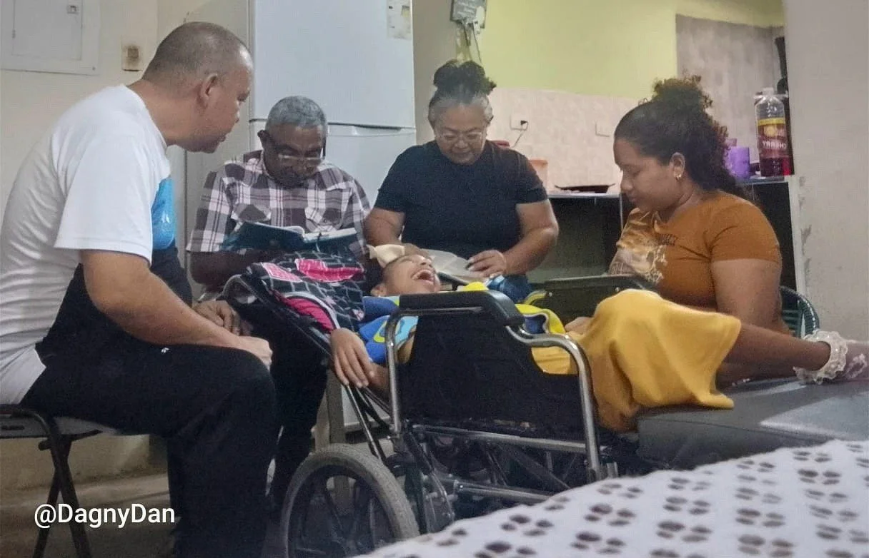 GROUP # 46 IN THE COMMUNITY. BARINAS, VENEZUELA. PROJECT N3/L3.