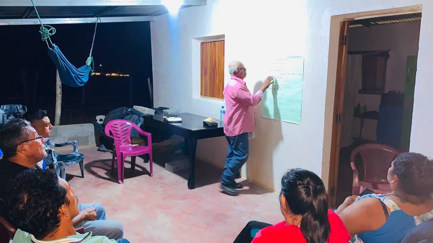 FORMING GROUPS IN THE COMMUNITY THAT MULTIPLY WITH THE SOULS LOST IN MIND.  OCOTAL, NUEVA SEGOVIA, NICARAGUA.