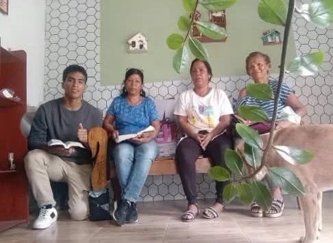 FORMING GROUPS IN THE COMMUNITY THAT MULTIPLY WITH THE SOULS LOST IN MIND.  ARAGUA, , VENEZUELA.