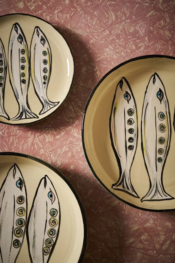 Burman_HypnoticFishPlates_CeramicClayUnderglazeGlaze.jpg