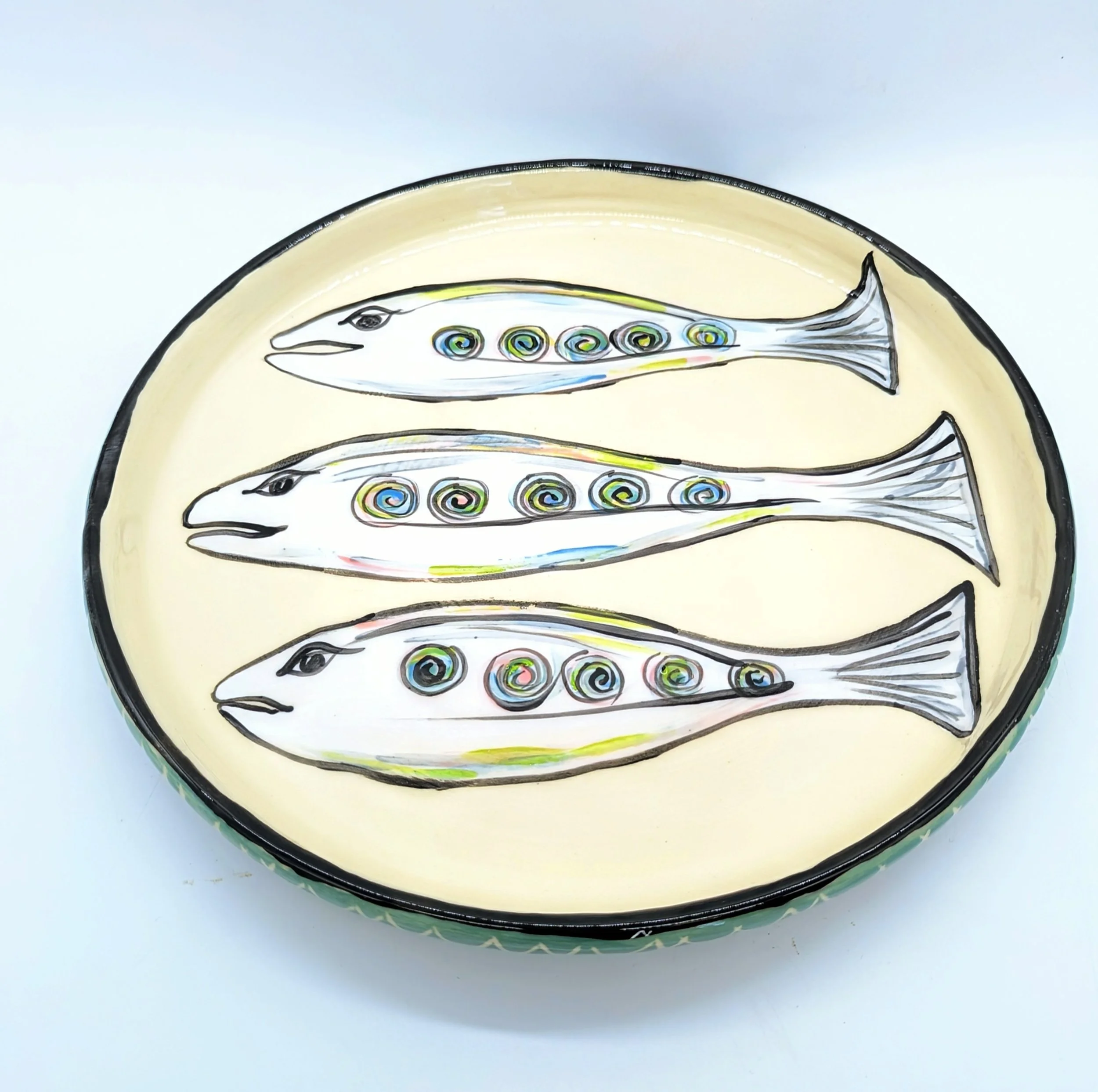 BurmanFelicity_HipnoticFishPlate_LargeCeramicPlate.jpg