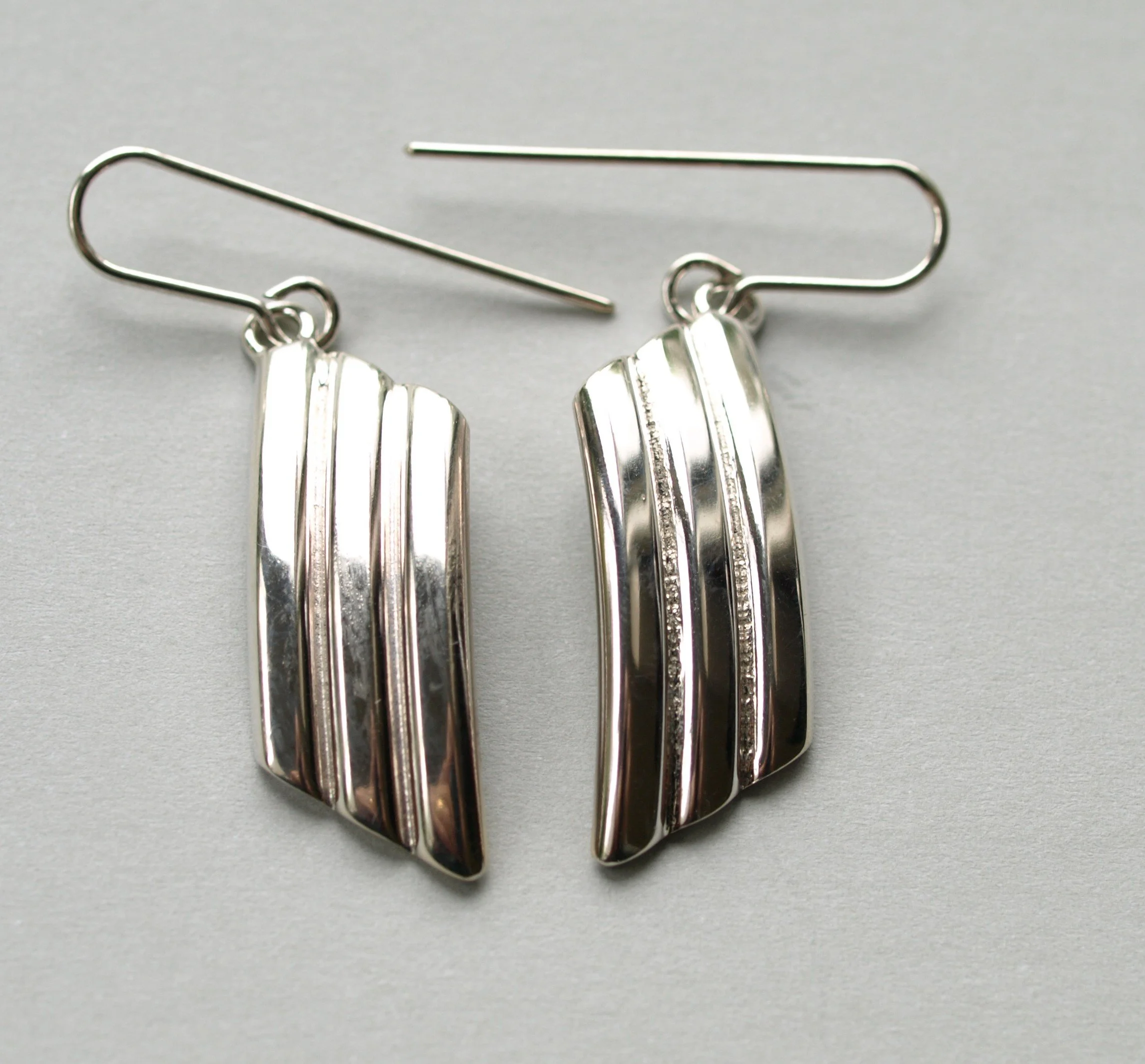 Long_earrings_sterlingsilver4.JPG