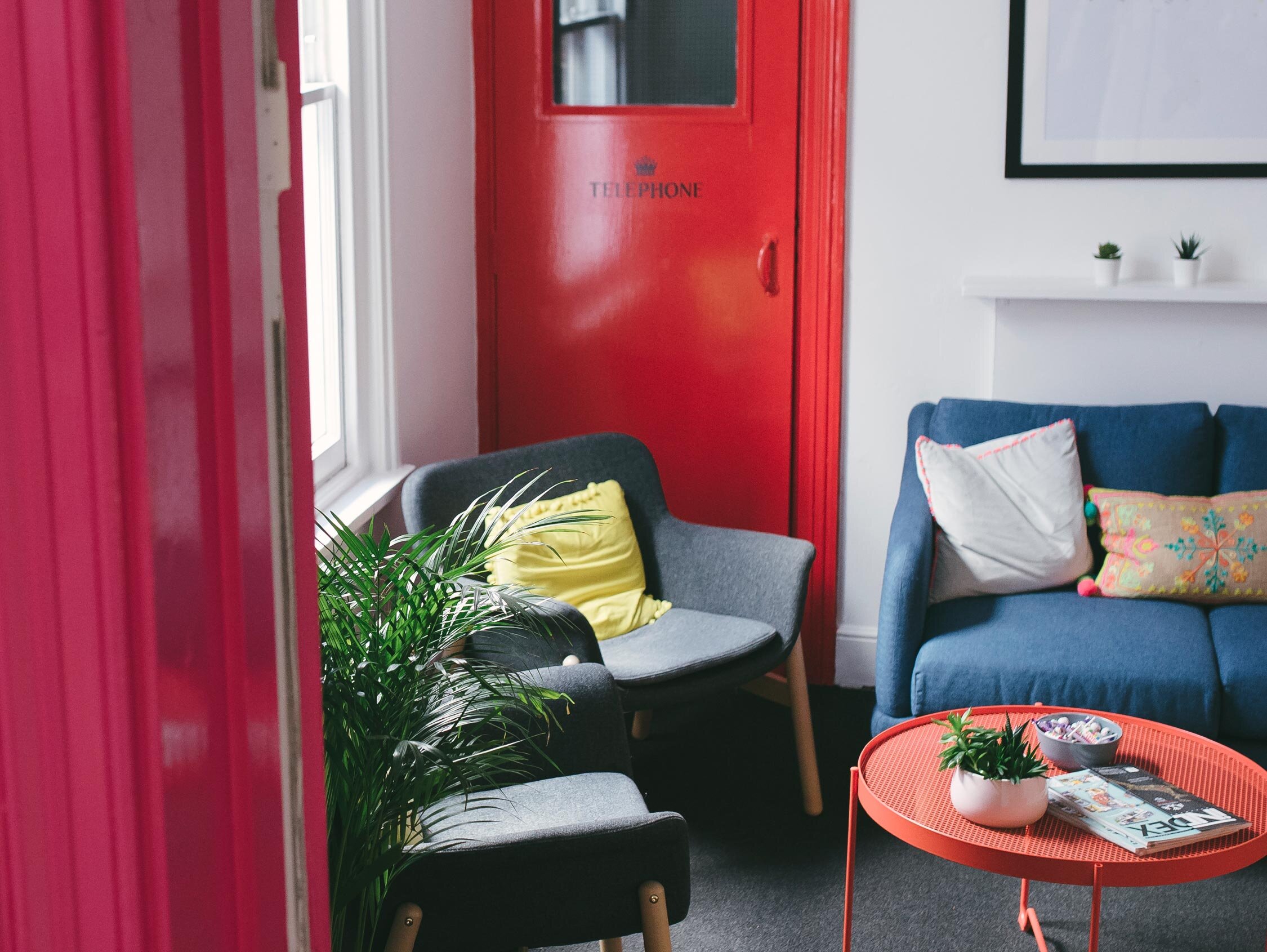 OfficeTribe-Coworking-Mount-Pleasant-Road-16.png