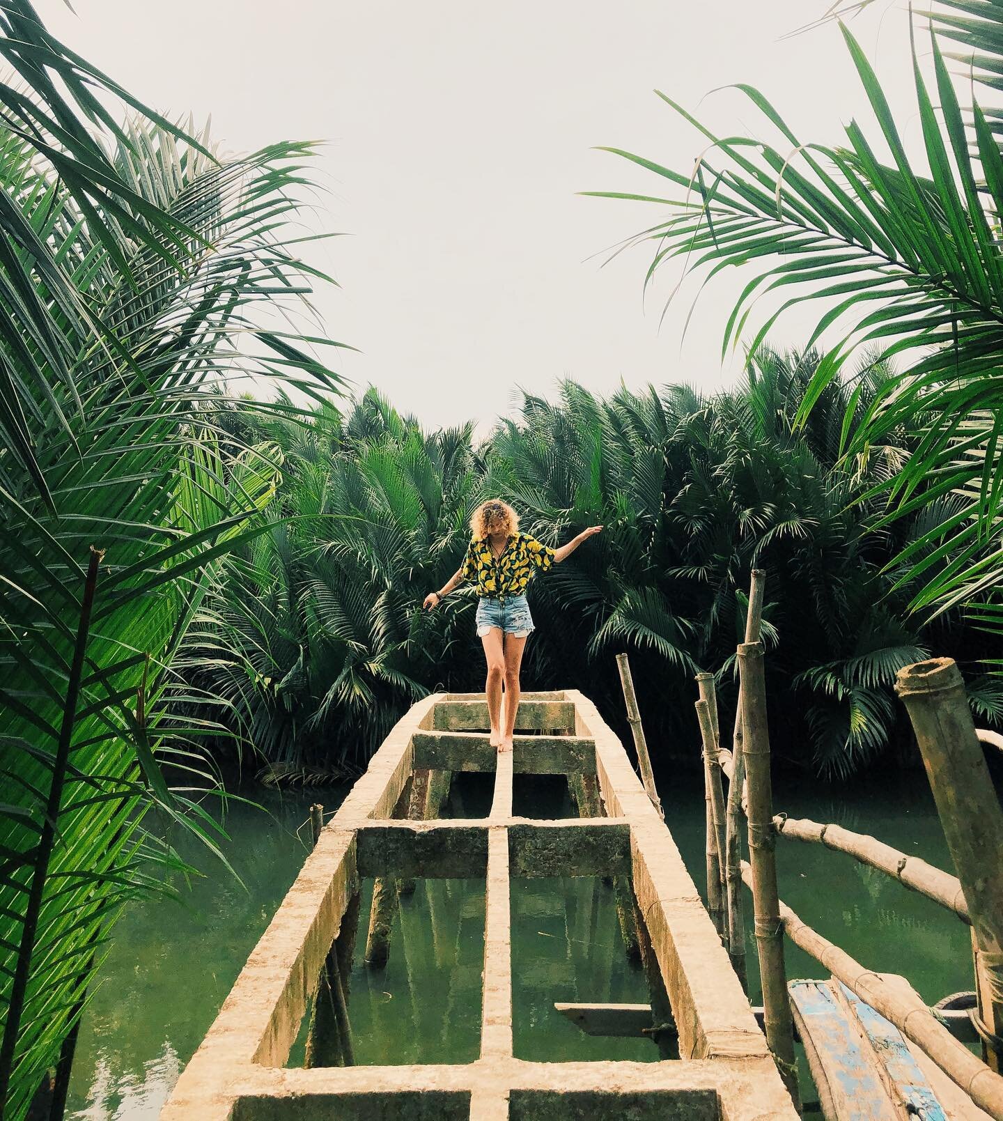 What&rsquo;s life without a little risk?
🚧
🍌
🌴
#stuckinvietnam