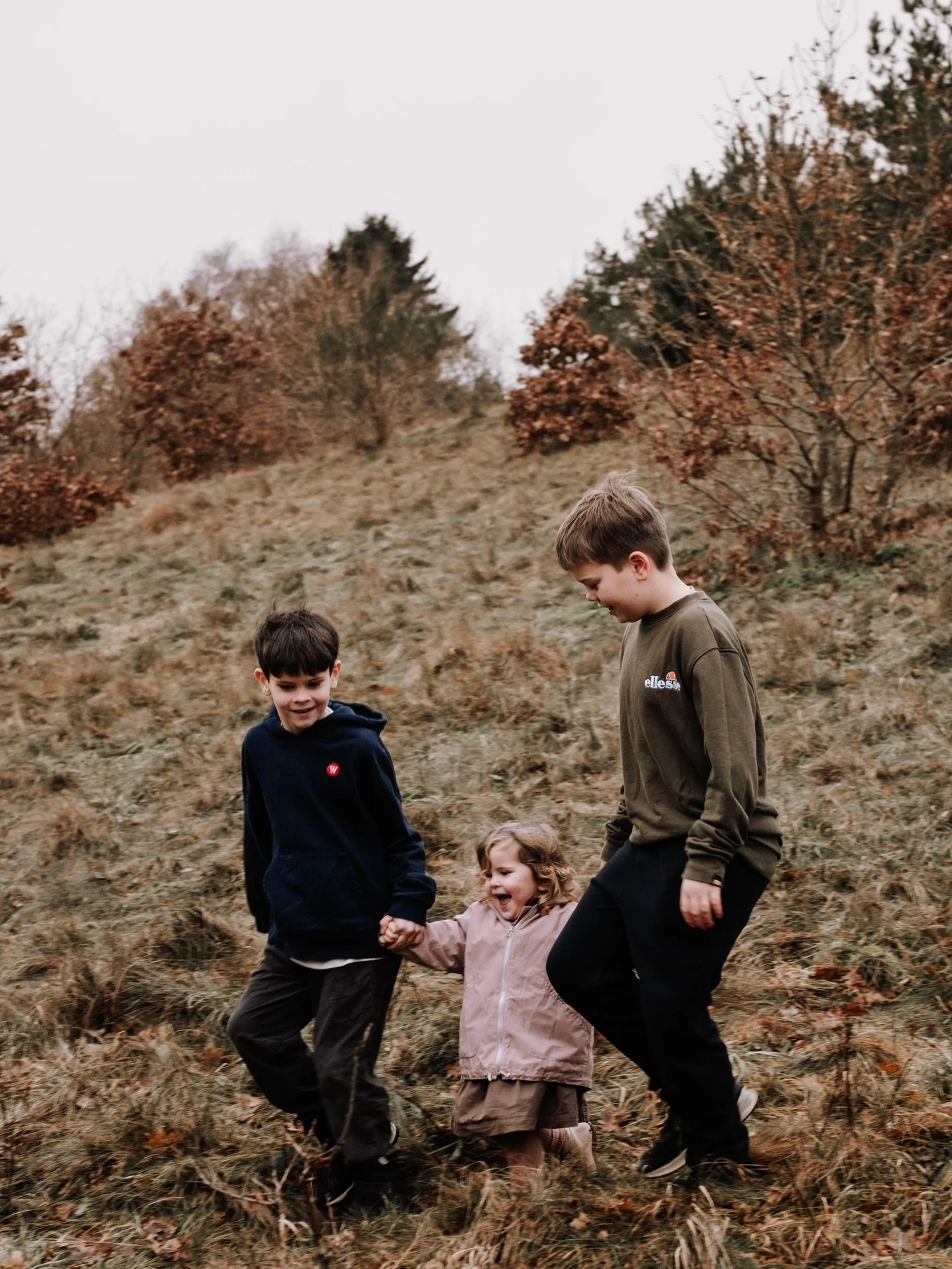 Wow, der er tryk p&aring; for tiden 🌪️💕

S&aring; hvis I skal n&aring; at have julegaven i hus, er det ved at v&aelig;re sidste udkald nu her - vi kan lige n&aring; det 📸