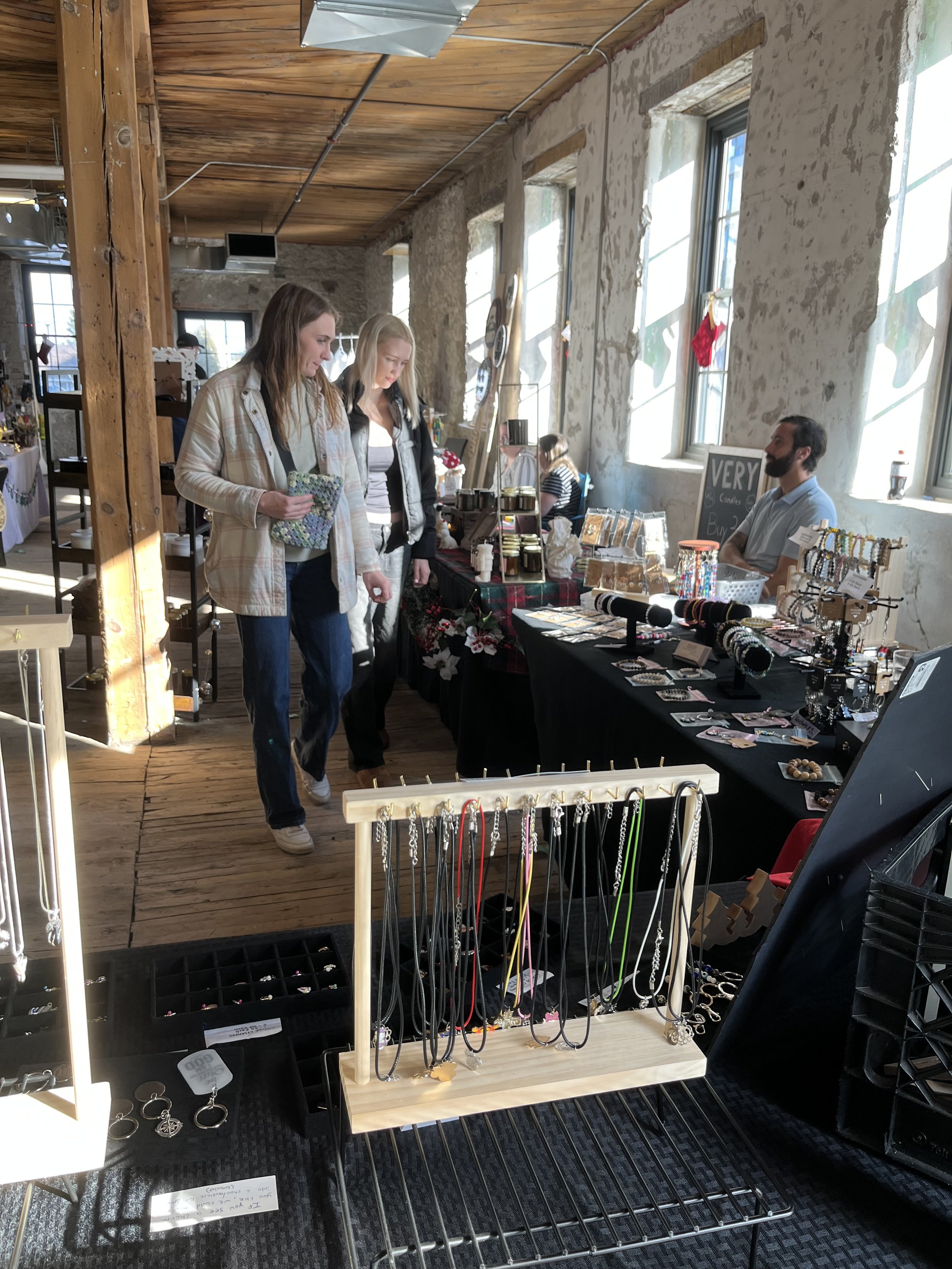 Spring Mill Distillery Holiday Sip &amp; Shop