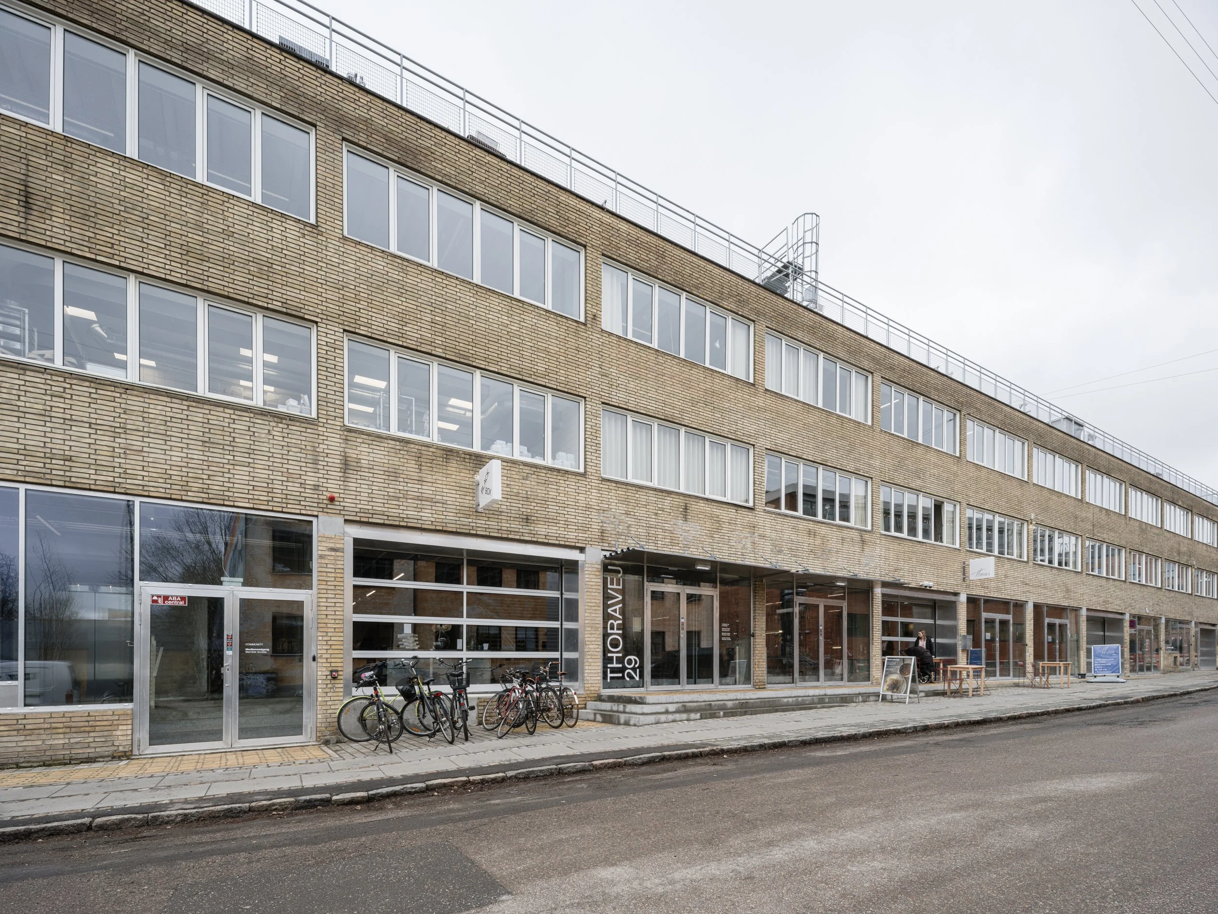 Andreas Raun Rosendahl Architectural Photographer Copenhagen @ANDREAS.RAUN.ROSENDAHL Copenhagen _ Thoravej 29B0020456.jpg