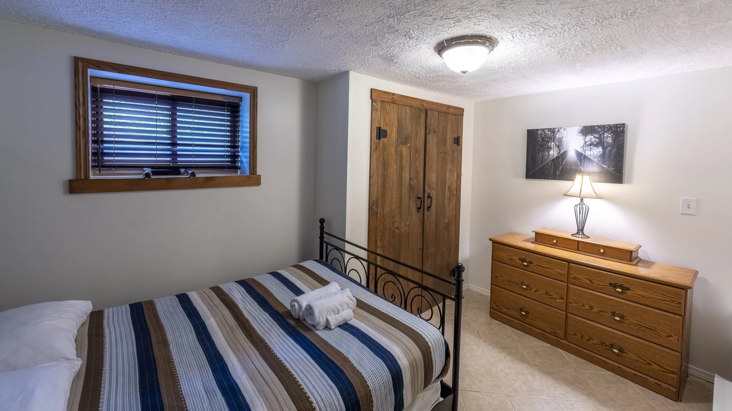 Bedroom 5-Edit-2.jpg