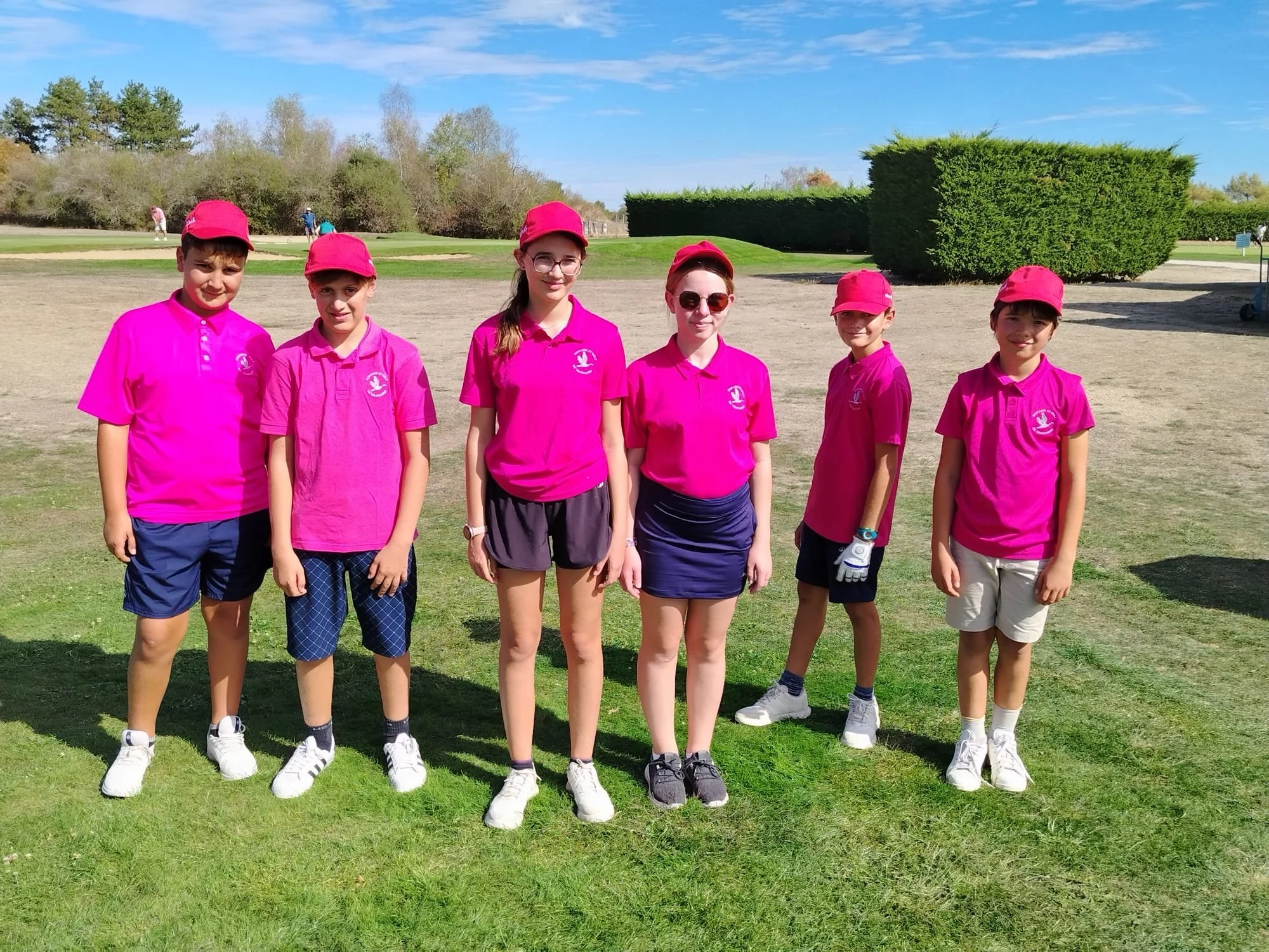 Les 6 élèves de l'Ecole de golf de Vaugouard  qui ont disputé la Ryder Cup jeunes du Loiret à Marcilly
