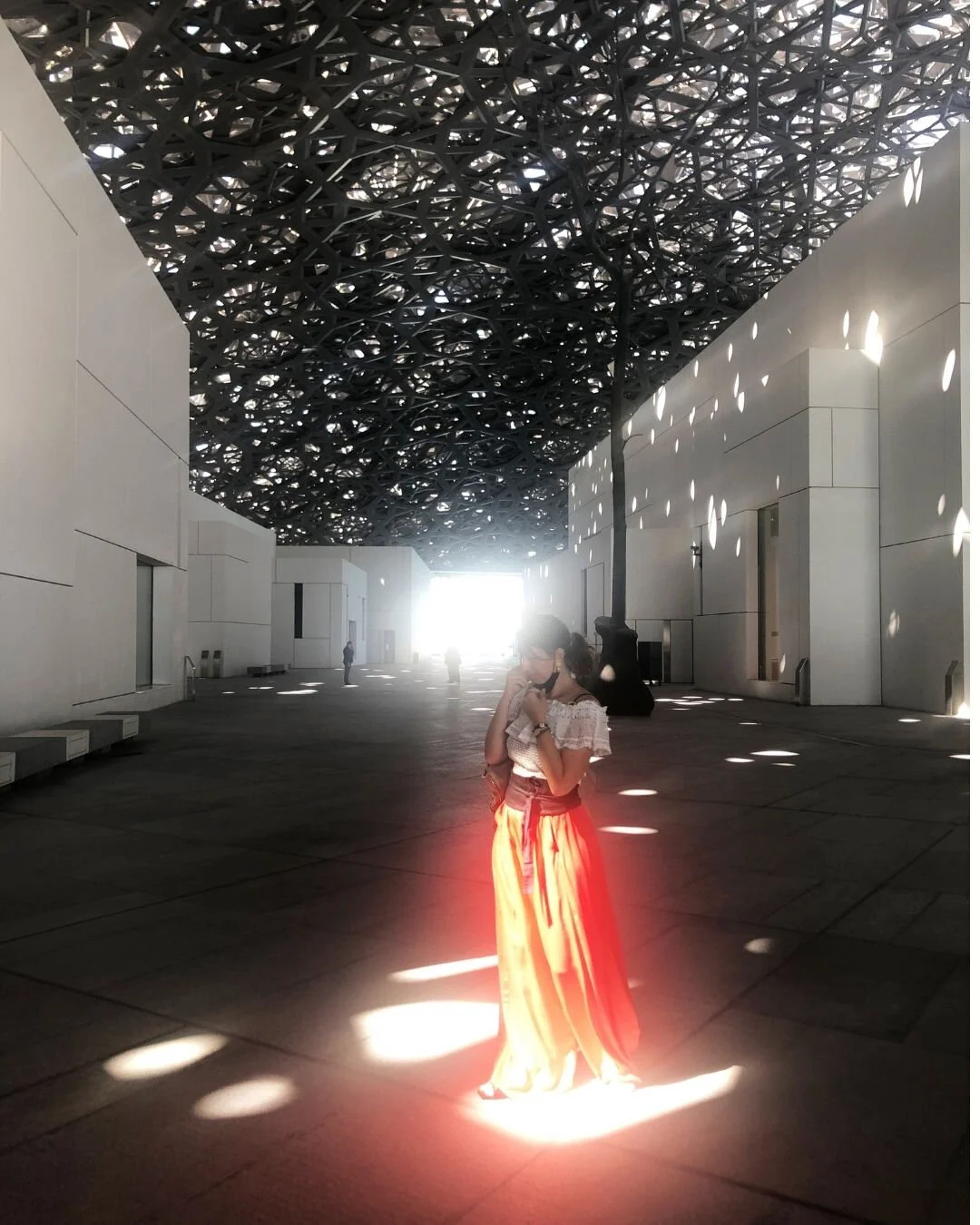 #artheals #artasmedicine #artisenergy #artalchemy #alchemy #magic #lifepurpose #inspiration #contemporaryart #abstractart #dubaiwellbeing #dubaiwellness #artforwellbeing #artwellness #humanpotential  #mentalwellness #mentalhealth #inkmaking #femalear