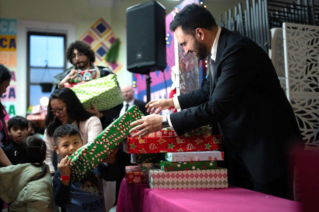 Sunset Park, Mayor Mamdani celebrate Three Kings Day
