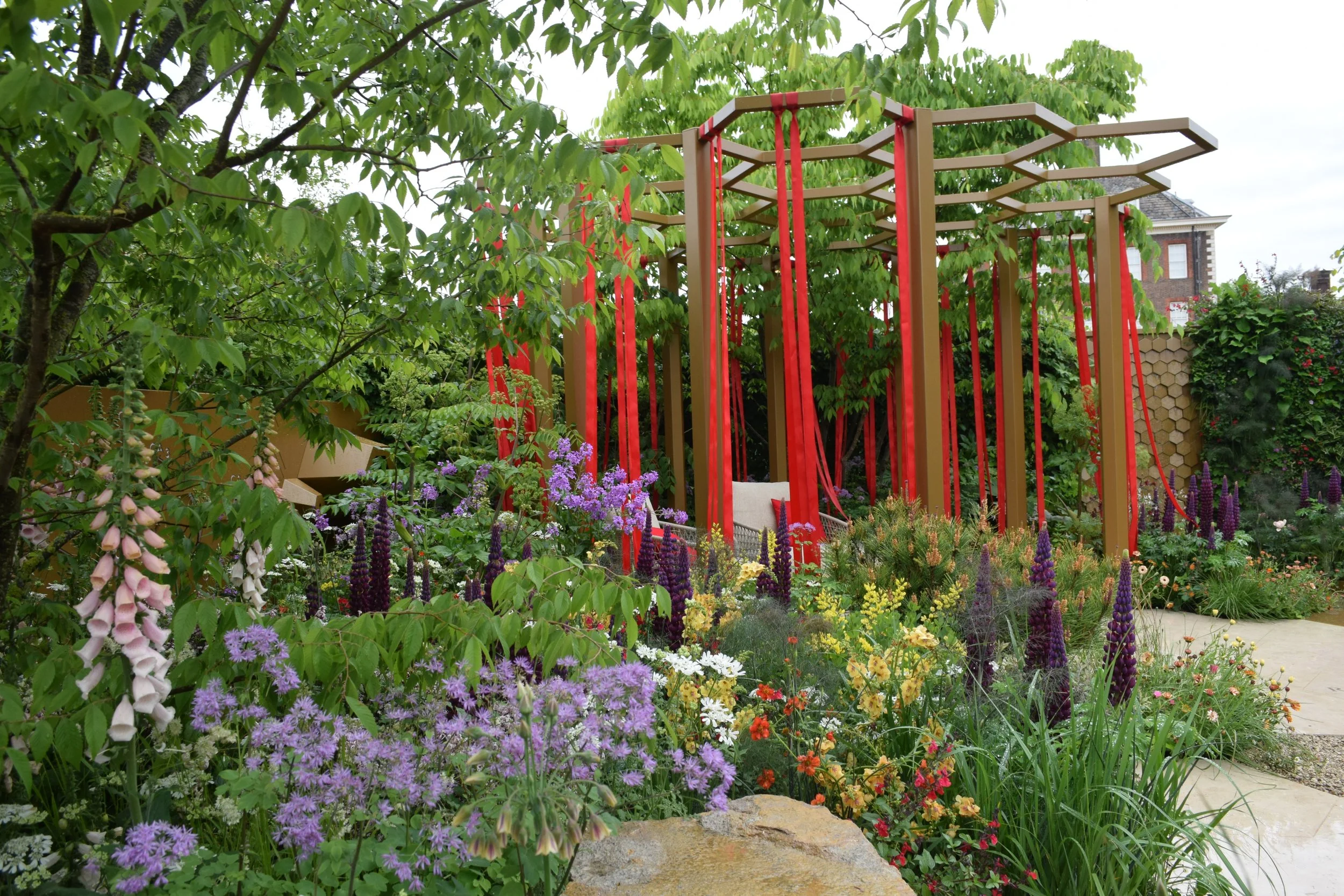 Best of English Gardens and Chelsea Flower Show: May 18 - 26, 2027