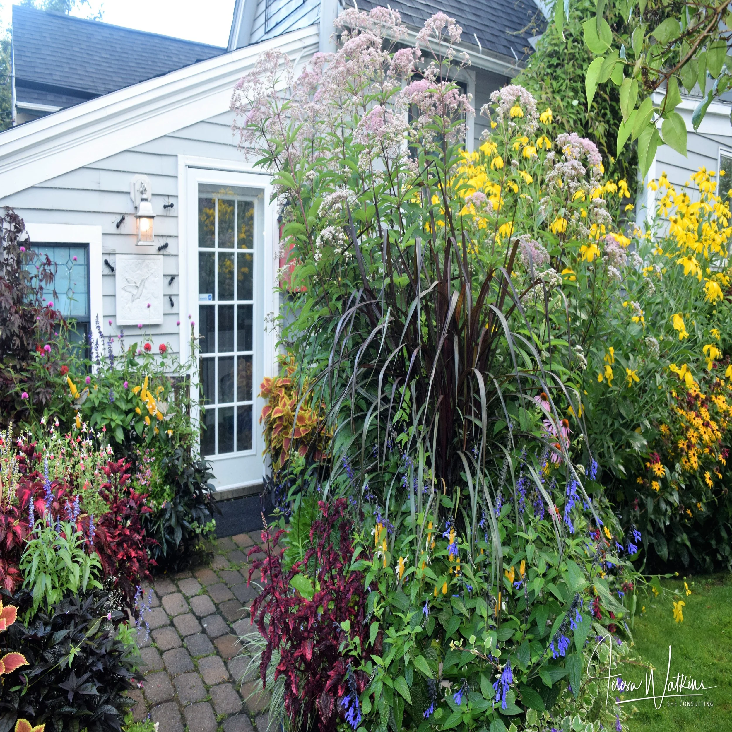 July 14 – 19, 2027 | Garden Walk Buffalo and Niagara Falls Canada