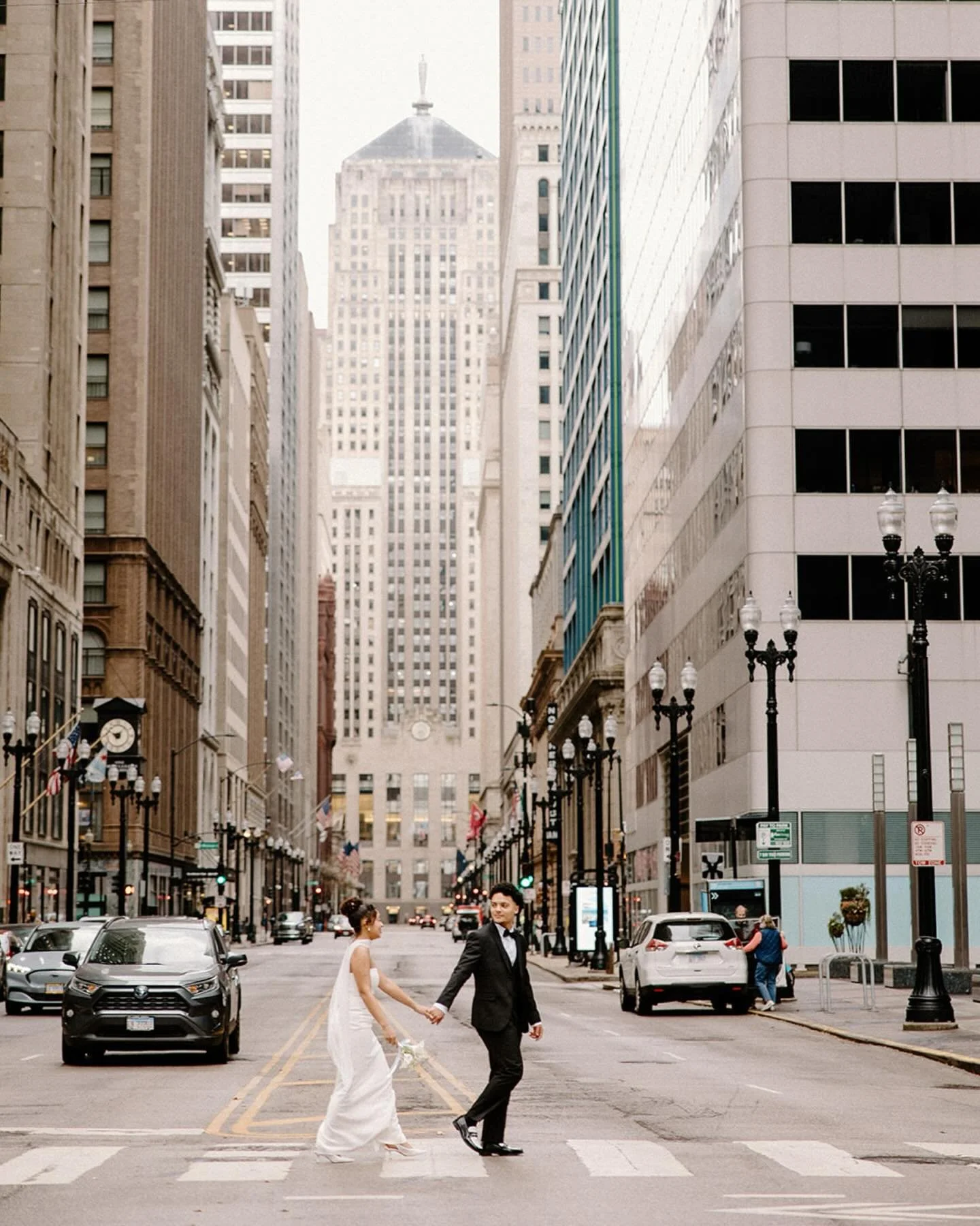 A sweet Saturday morning spent with these two saying yes to foreverrrr! It was the perfect lil courthouse wedding 🥰 cheers to Devin and Jonaea!