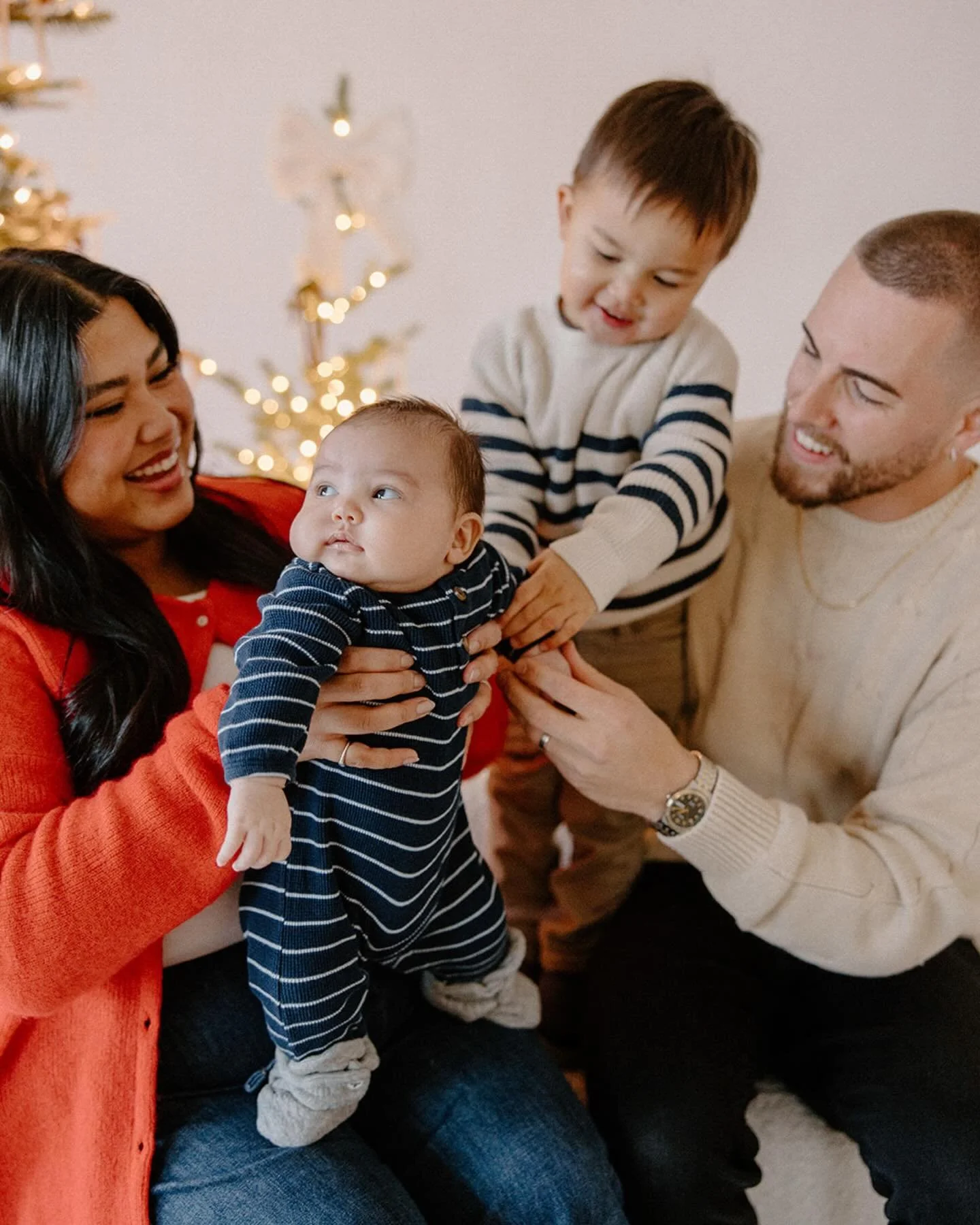 Three more sleeps till CHRISTMAS! This years minis were sweeter than ever 🥹 I&rsquo;m already thinking up ideas for next year! 
Merry Christmas ya filthy animals! Love you alllll!!!