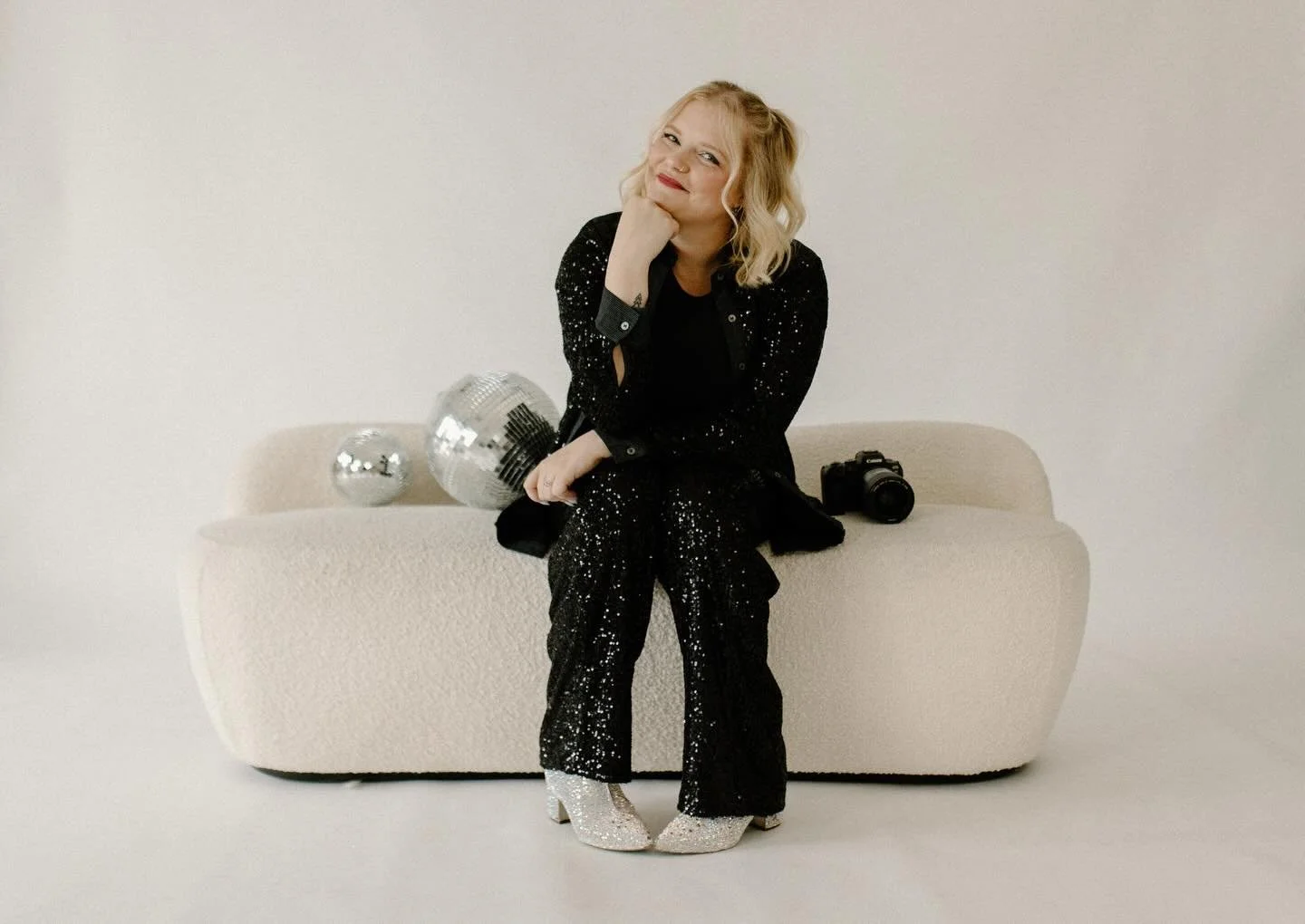 HAPPY NEW YEAR! 
Wowwy wow wow. 2025 was a GOOD one. So many sweet weddings, family sessions, maternity shoots, and engagements. I actually still cannot believe that this is my JOB. Thank you from the bottom of my heart for supporting my small busine