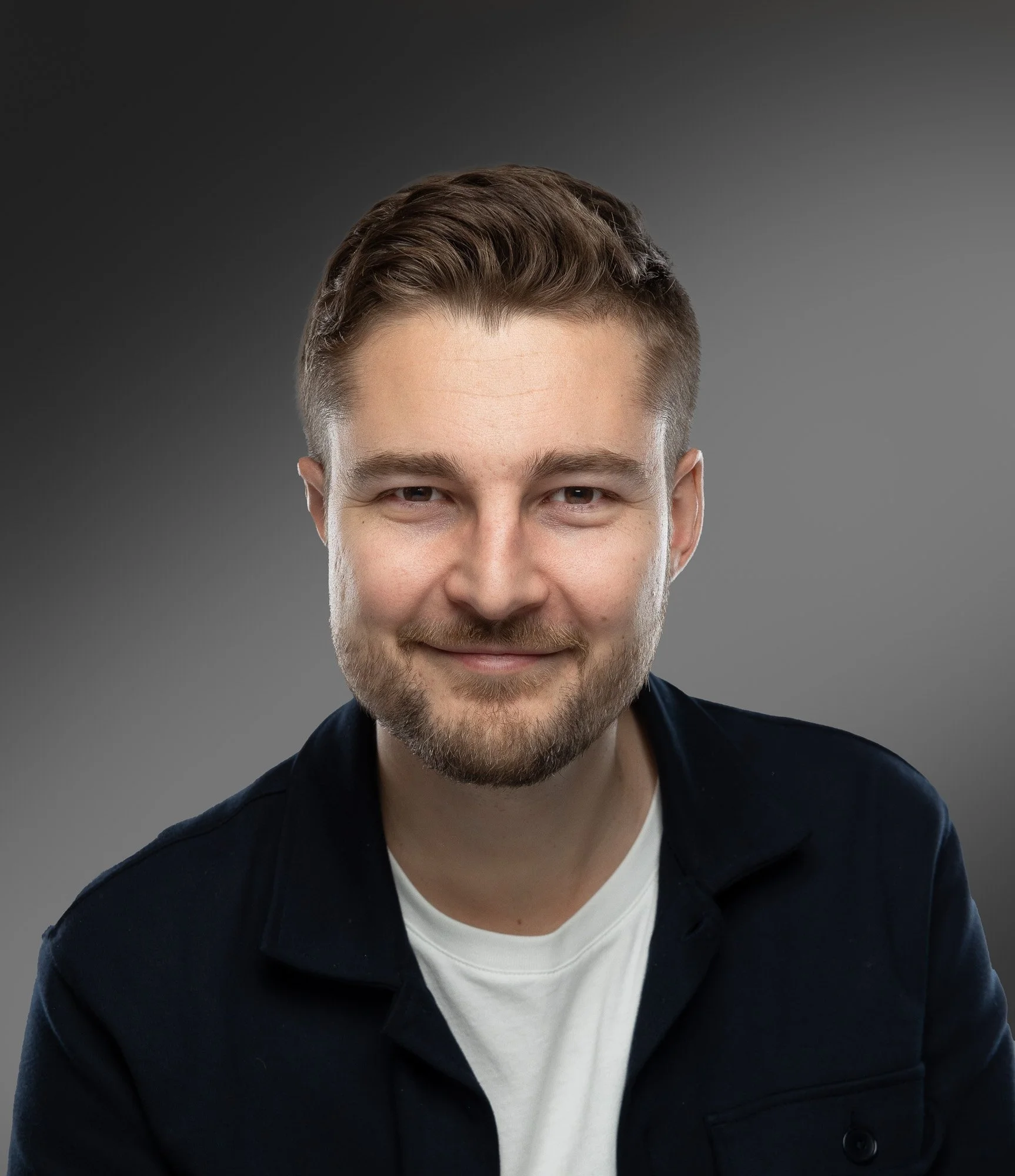 Nicholas Belliveau, bilingual speaker and MC