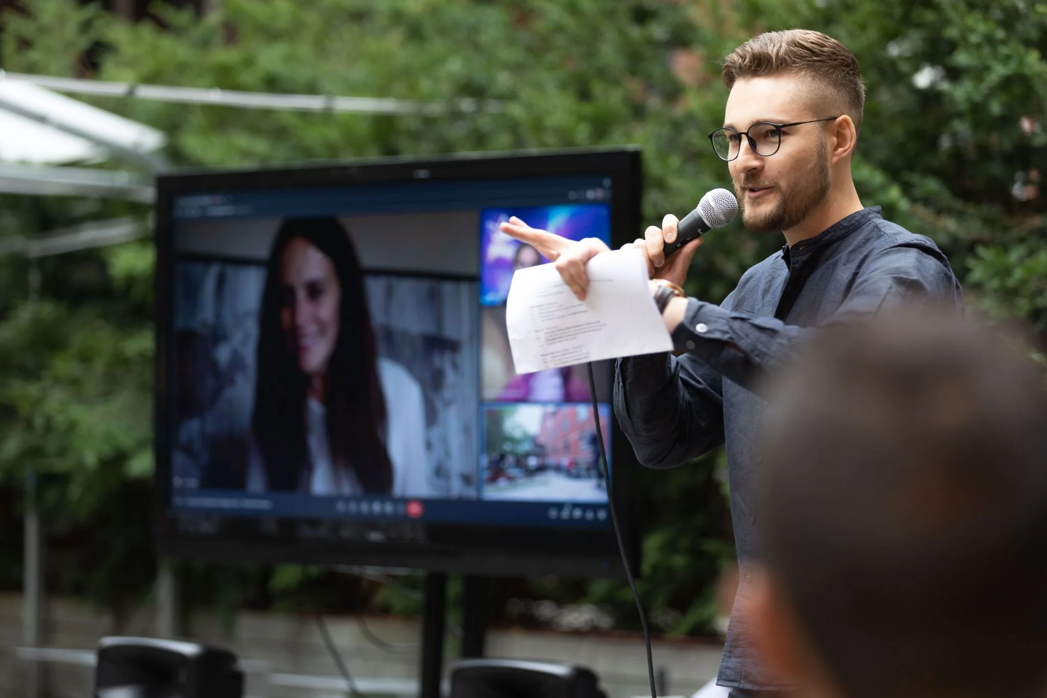 Nicholas Belliveau facilitating a startup pitch coaching session