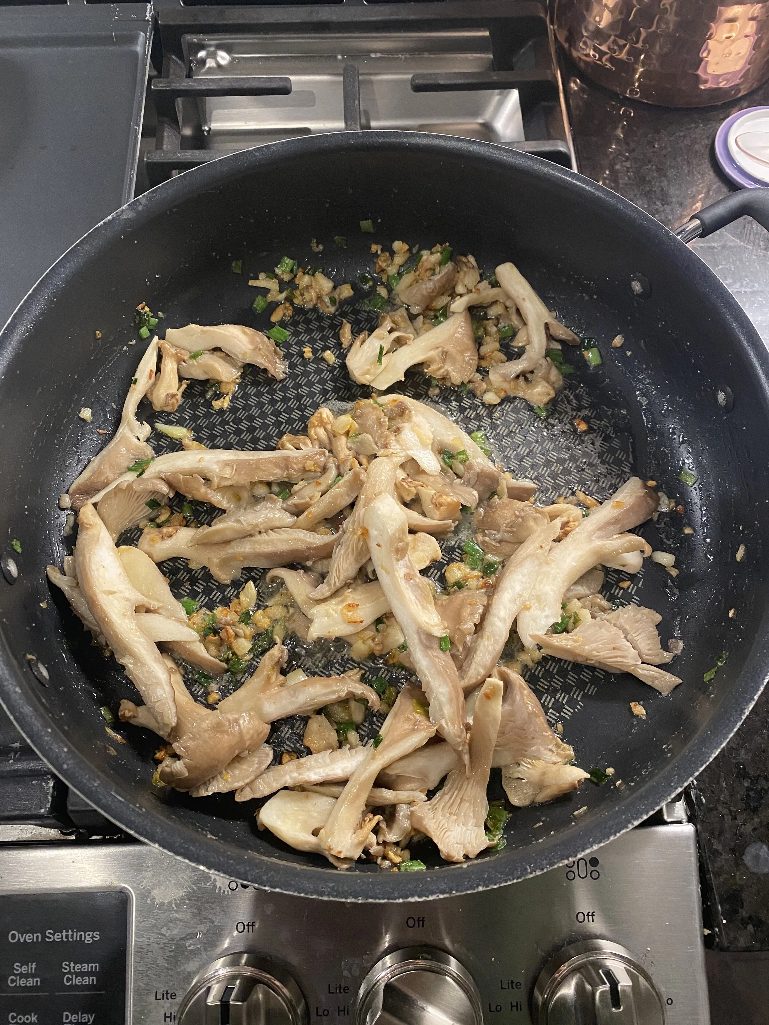 erica’s sautee x ilyssa’s oysters