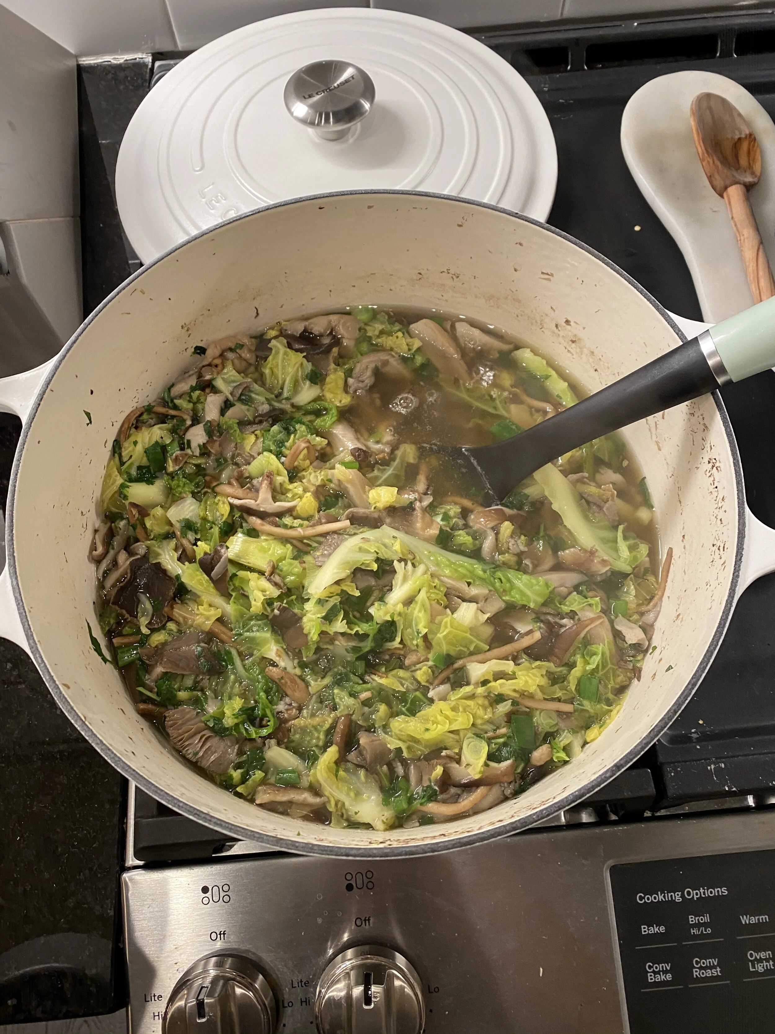 mushroom soup | local market vegetables x ilyssa’s mushrooms