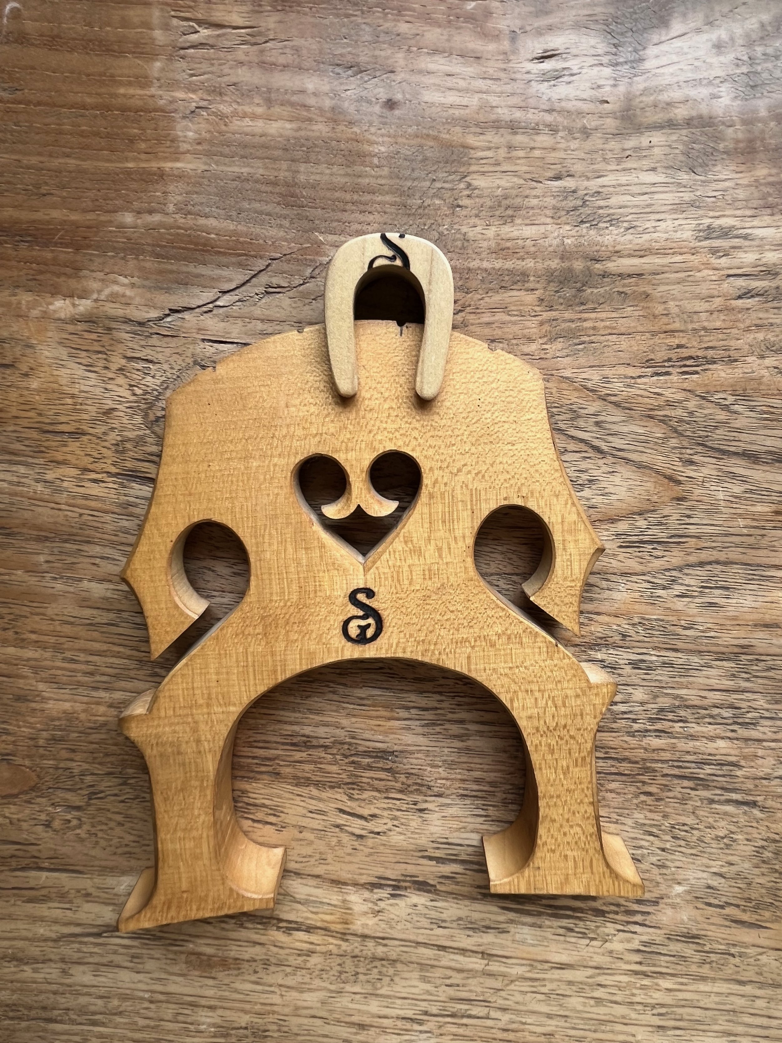 Poplar Horseshoe Bass Mute