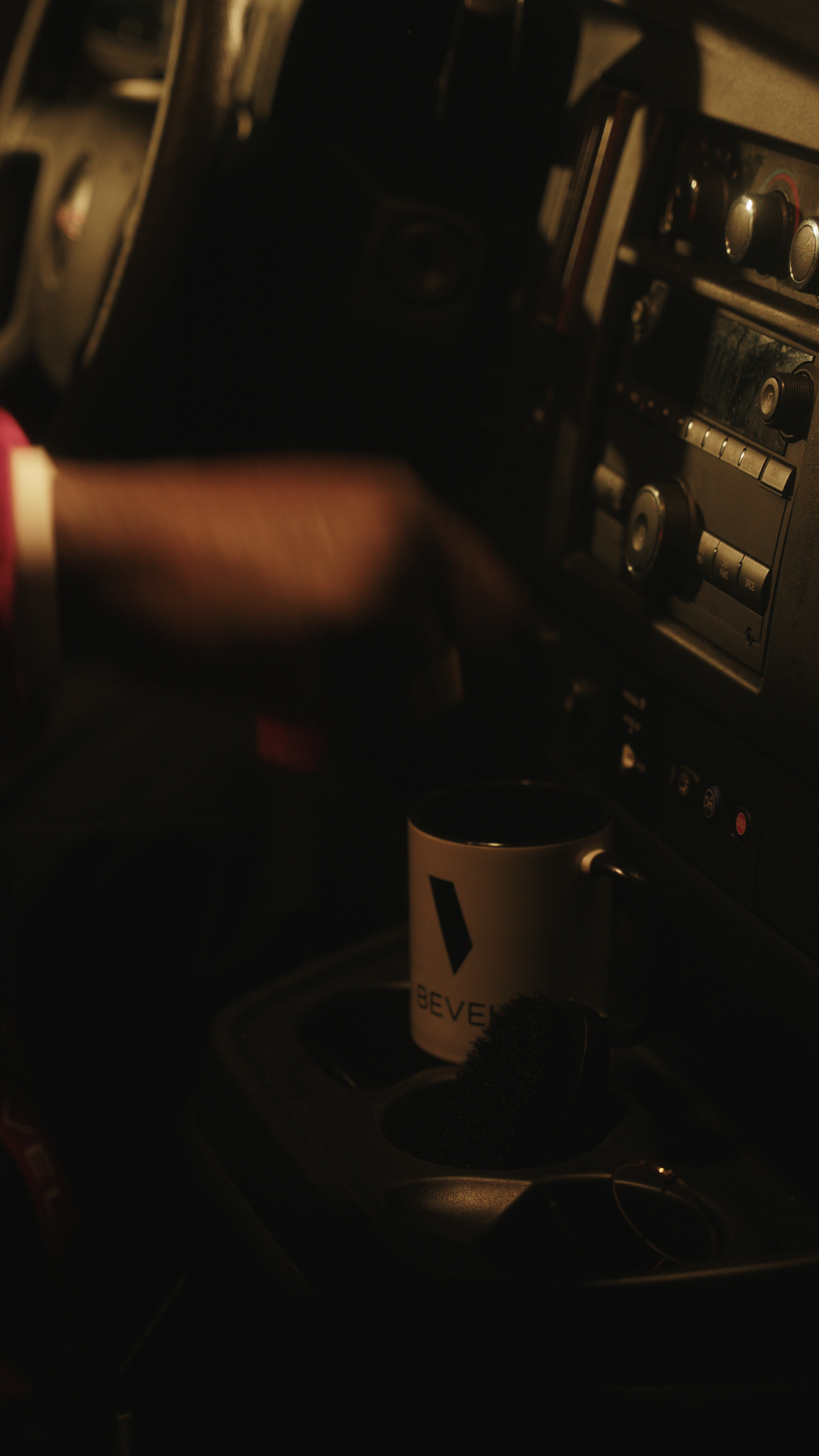 Edit V4c.00_00_57_13.Still055.png