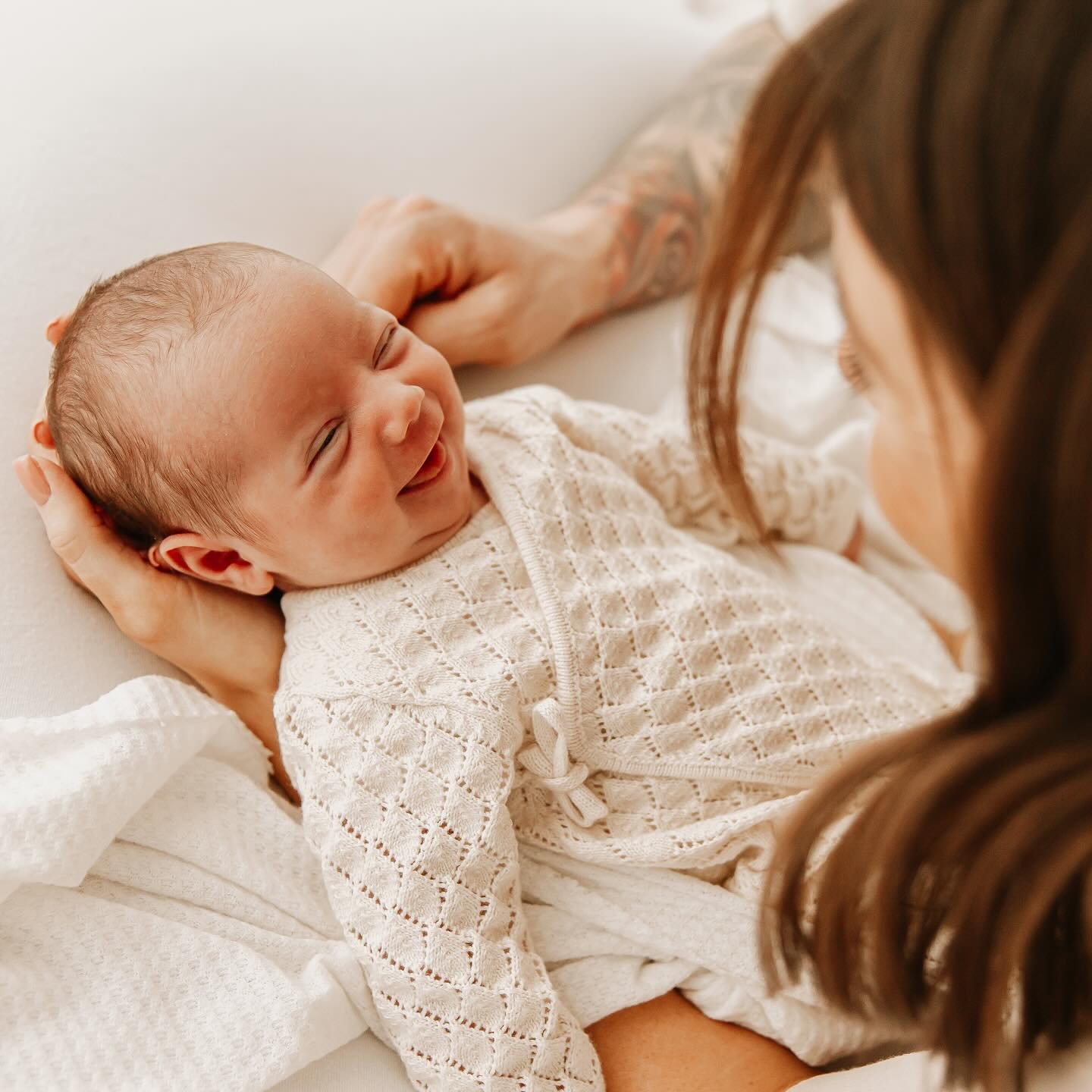 When you get a glimpse of those little newborn smiles 🥰

#fifenewbornphotographer #scottishnewbornphotographer #naturalnewbornphotography #newbornsmiles❤️ #dundeenewbornphotographer #fifefamilyphotographer #edinburghnewbornphotographer