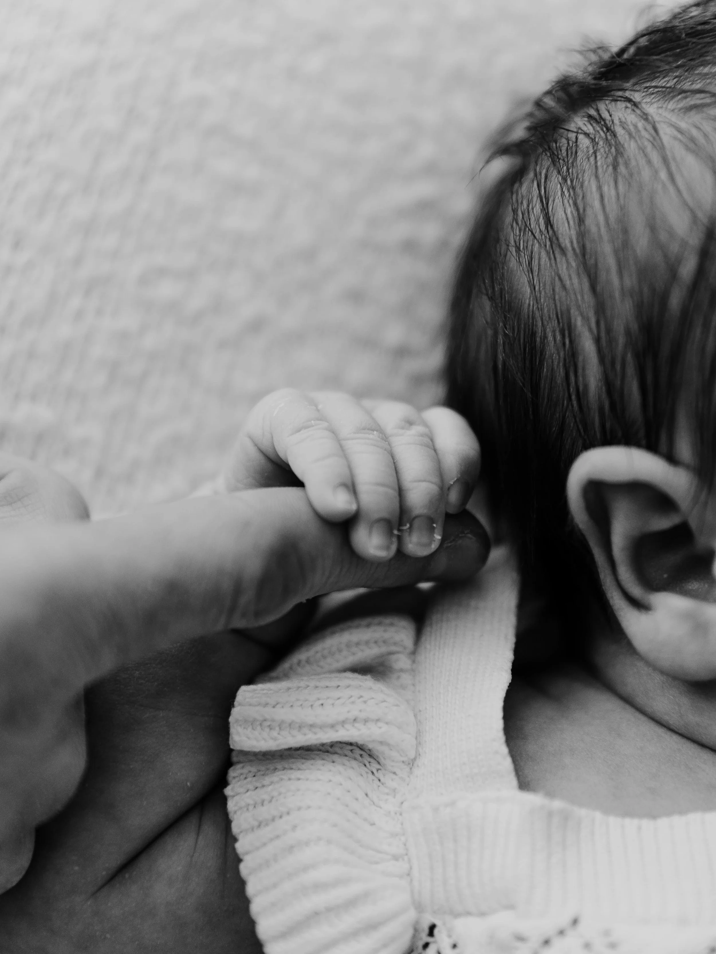All the little details you won&rsquo;t want to forget 🤍

I have so many gorgeous squishy newborns to share with you all. It&rsquo;s been a crazy few months with more newborns than ever so my posts have been neglected slightly. Will try do better 🤪
