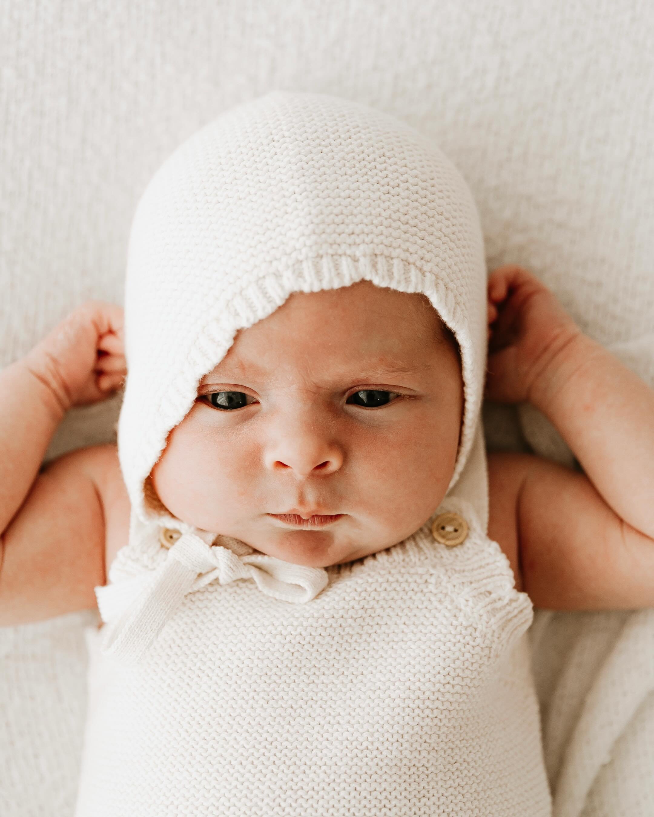 Is there anything cuter than a baby in a bonnet 🥰

#newbornphotography 
#fifenewbornphotographer 
#scottishnewbornphotographer 
#naturalnewbornphotography