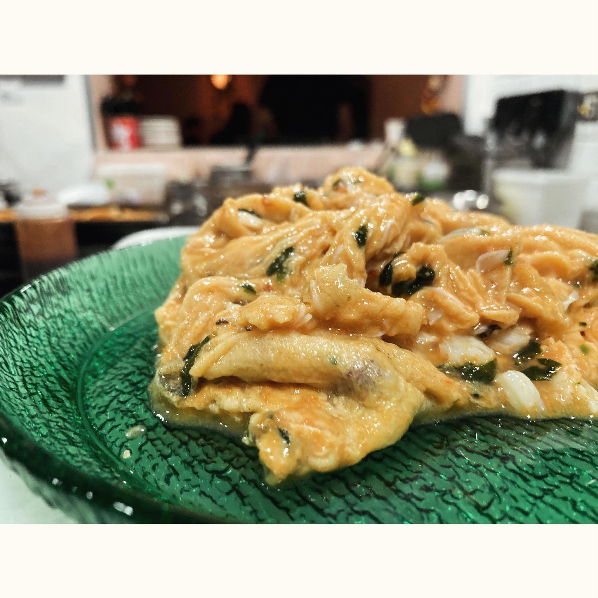 Crab and wild garlic &amp; white pepper Hong Kong silky scramble on the menu at Mr Ji 👌👌