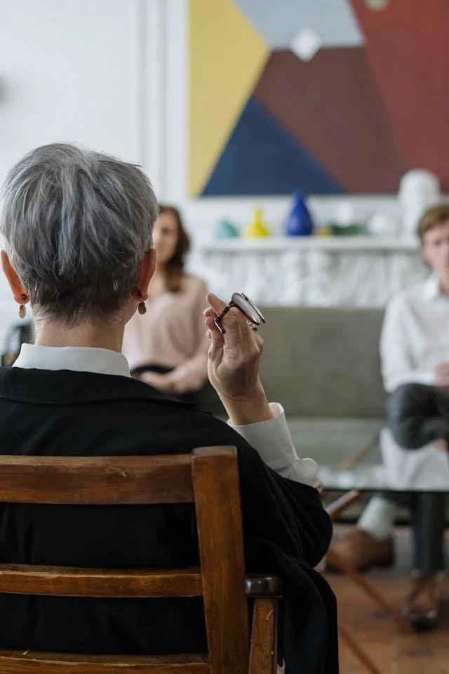 Can We See the Same Therapist? What Couples Need to Know