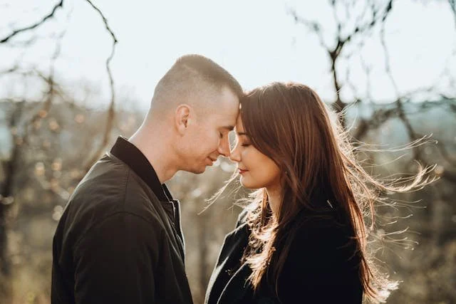 Both marriage intensives and weekly couples therapy are powerful tools for healing, improving communication, and creating a stronger, more connected partnership.